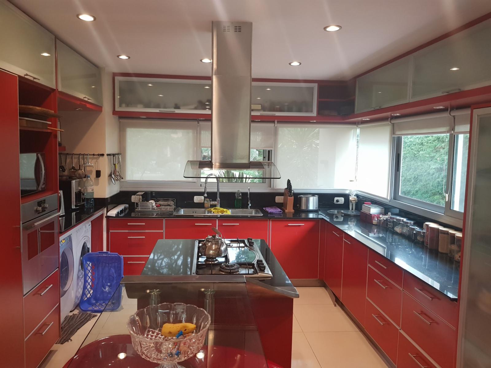 EXCELENTE CASA DE ESTILO MODERNO — foto 4
