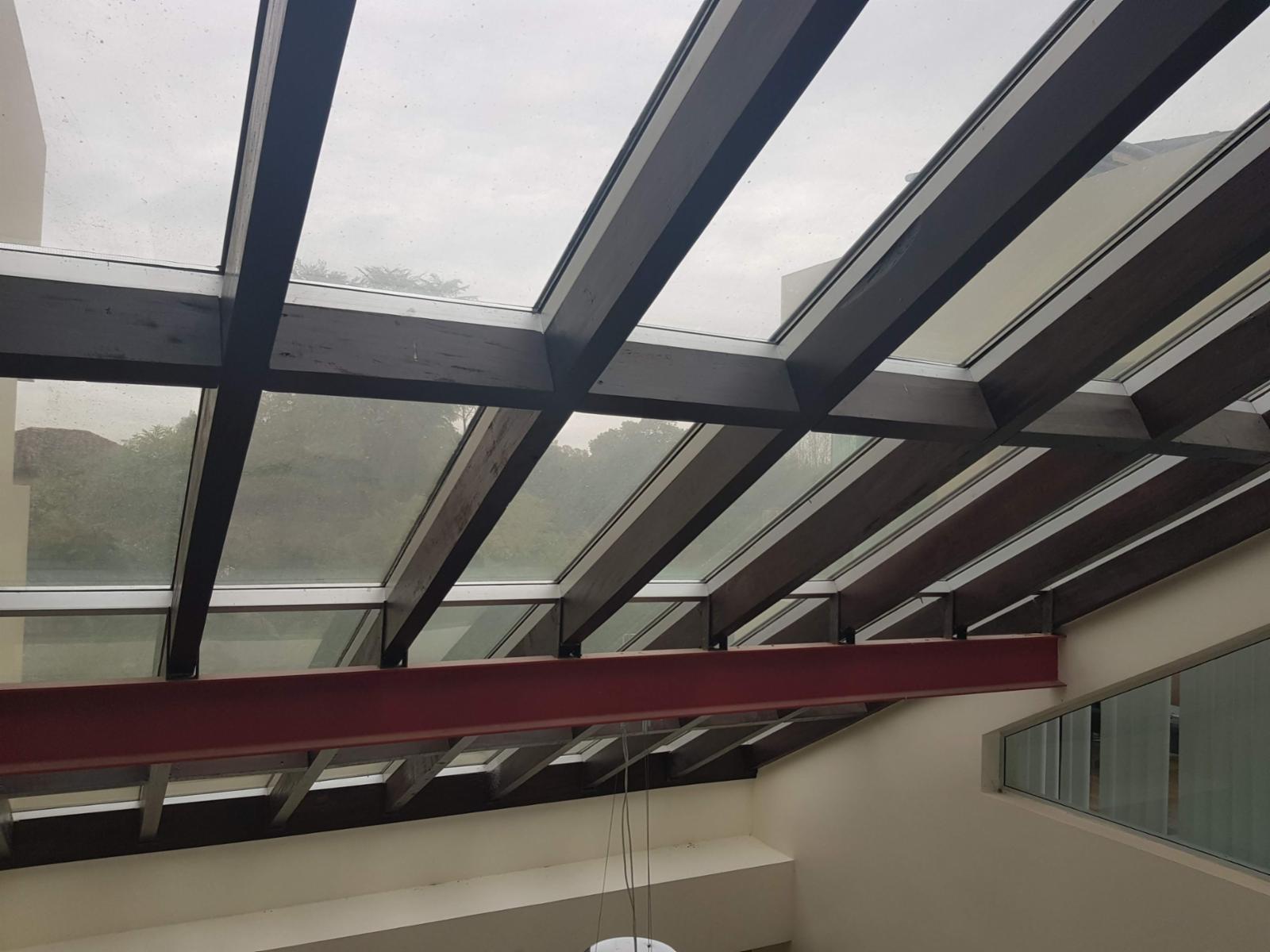 EXCELENTE CASA DE ESTILO MODERNO — foto 8