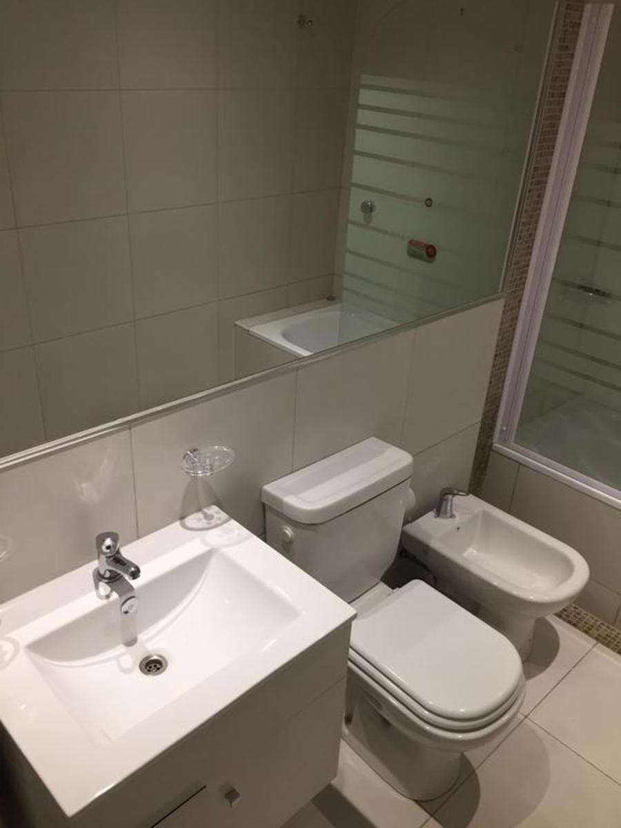 Excelente departamento amoblado - 1 dormitorio con balcon a pocas cuadras del Centro — foto 8