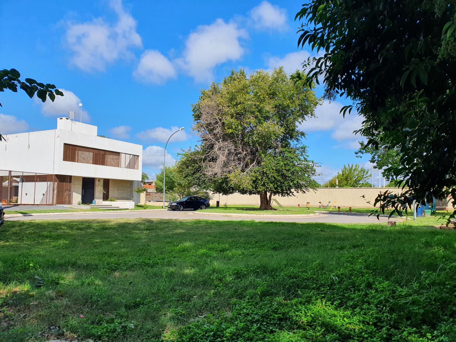 Vendo lote en B° La Paya I con seguridad (Zona sur) — foto 2