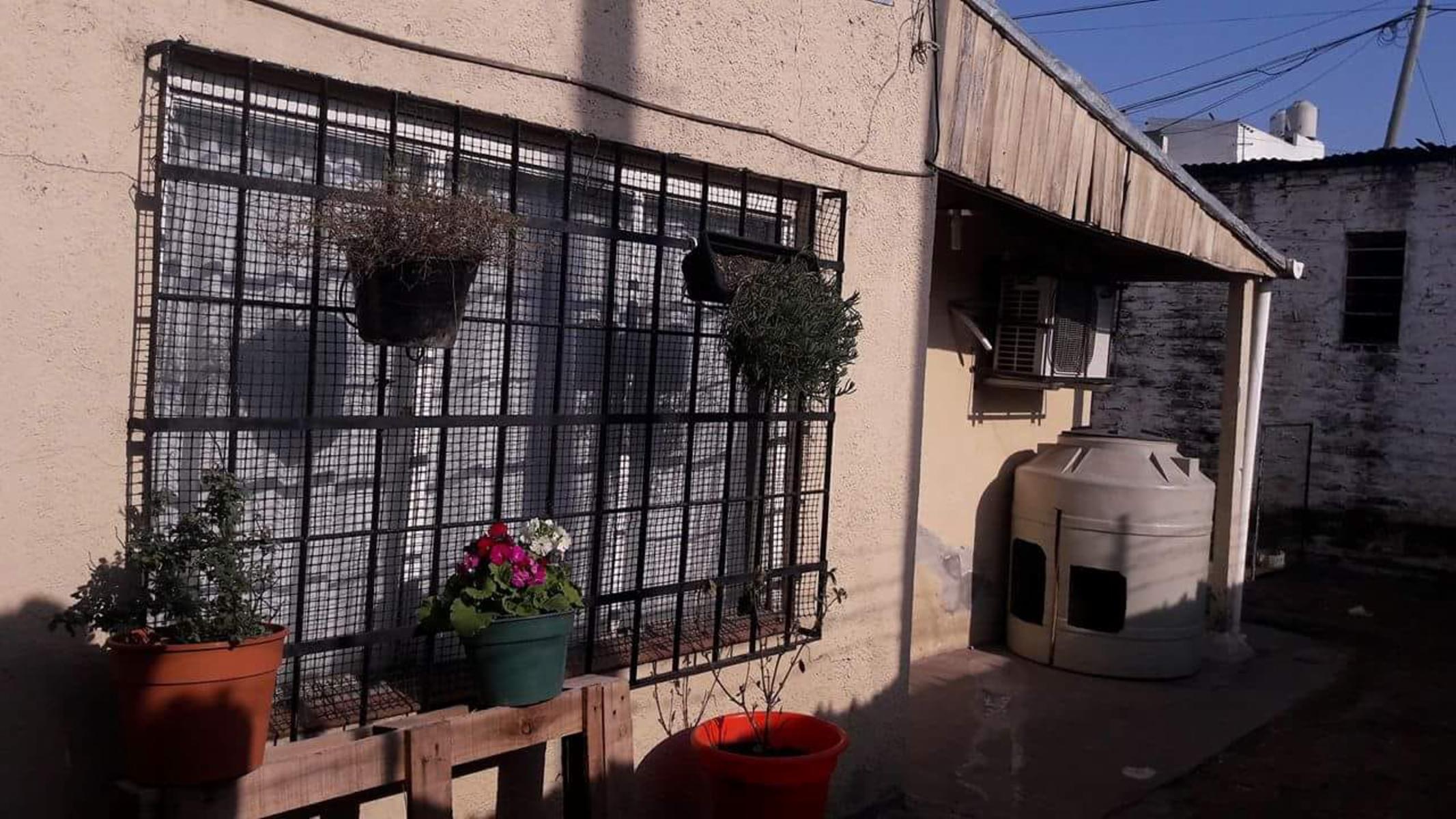 VENDO PROPIEDAD EN SAN JUSTO, RODO ESQUINA BROWN. — foto 4