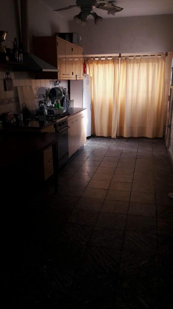 VENDO PROPIEDAD EN SAN JUSTO, RODO ESQUINA BROWN. — foto 8