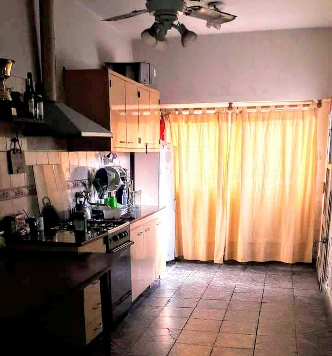 VENDO PROPIEDAD EN SAN JUSTO, RODO ESQUINA BROWN. — foto 11