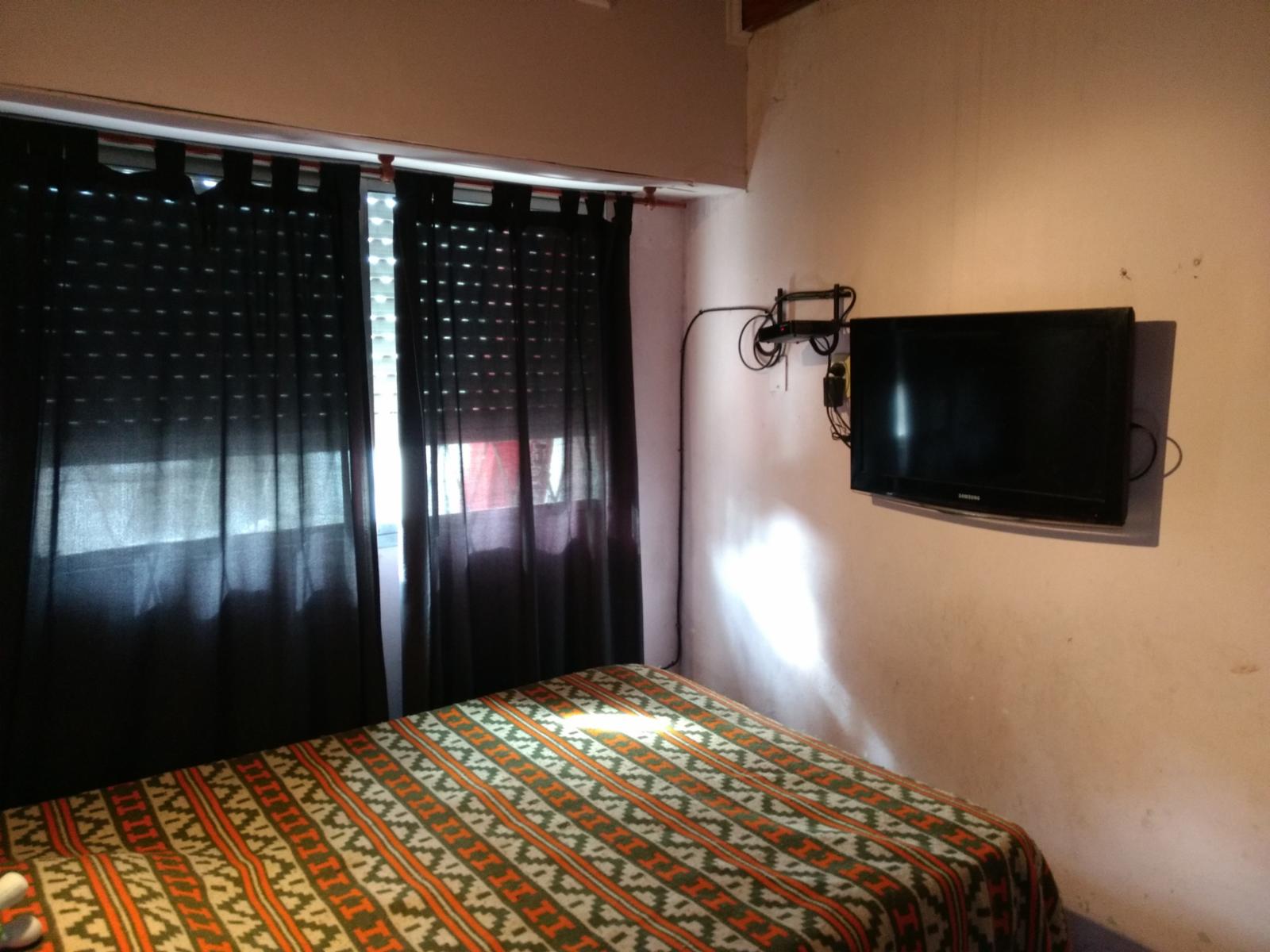 Vendo casa con departamento en Tapiales — foto 4