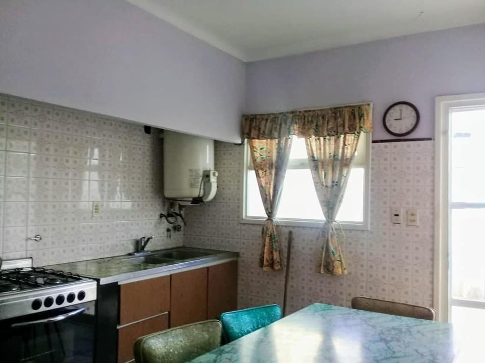 HERMOSO CHALET CON DEPARTAMENTO AL FONDO MAR DEL PLATA — foto 3