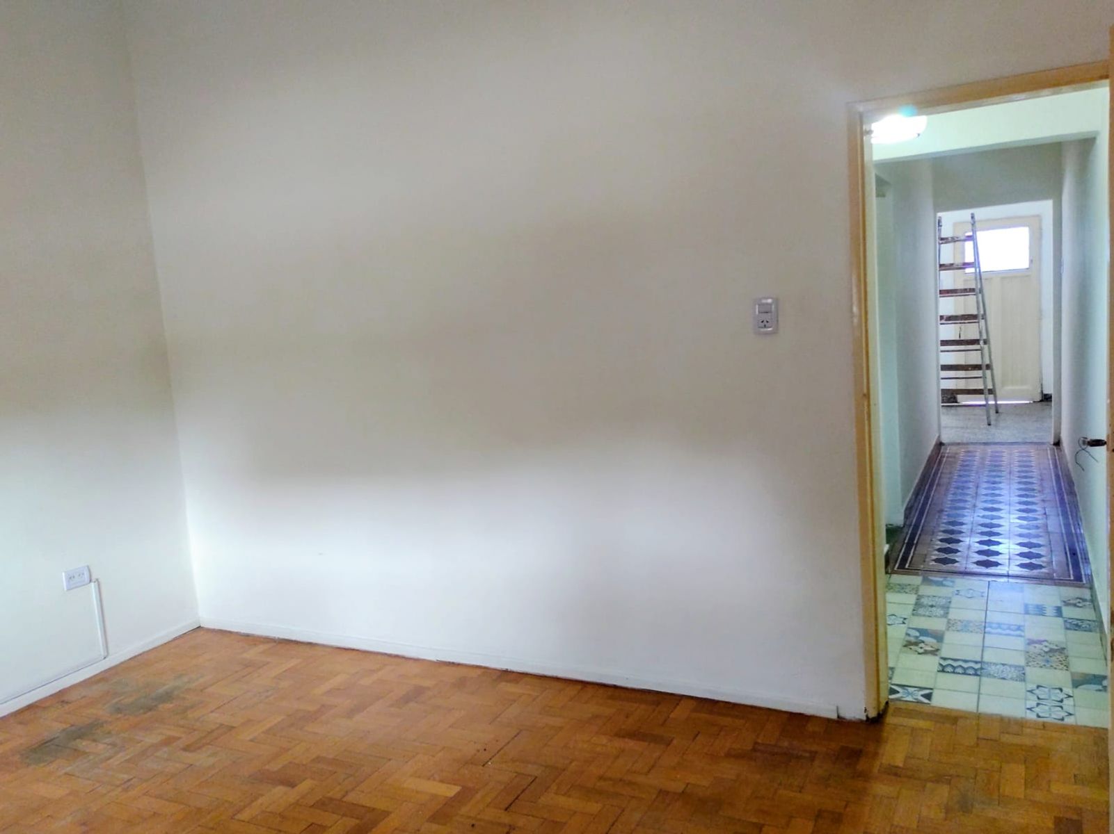 DEPARTAMENTO TIPO CASA DE 2 AMB. Y MEDIO EN ALDO BONZI — foto 7