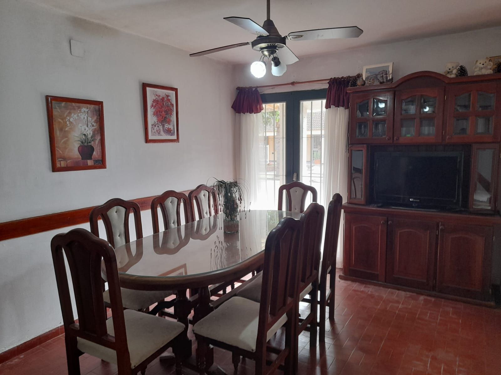 EXCELENTE PROPIEDAD CASA CON 3 DPTOS DE 2 AMB. A METROS DE LAS TERMAS DE FEDERACION- PCIA. ENTRE RIOS - 20