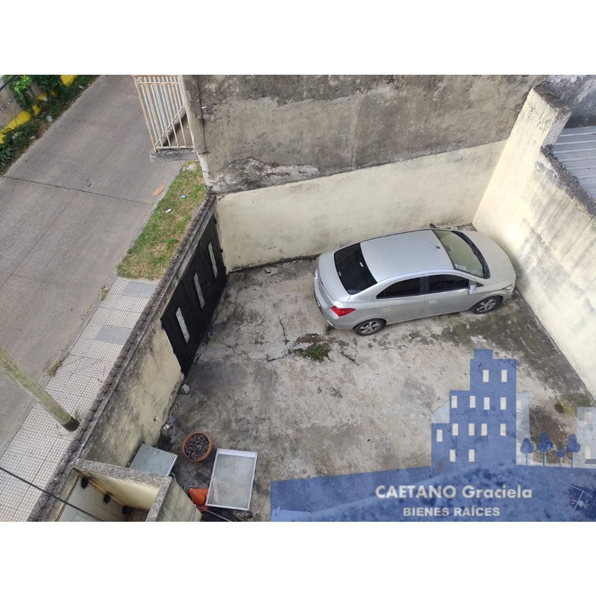 EXCELENTE DEPARTAMENTO DE 2 AMBIENTES CON COCHERA EN VILLA MADERO - 19