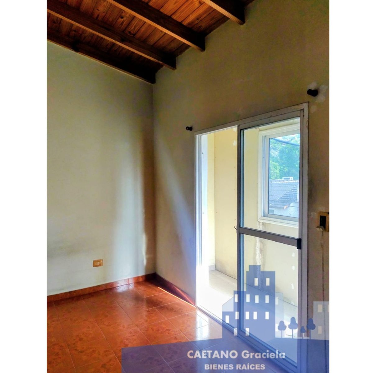 EXCELENTE DEPARTAMENTO DE 2 AMBIENTES CON COCHERA EN VILLA MADERO - 22