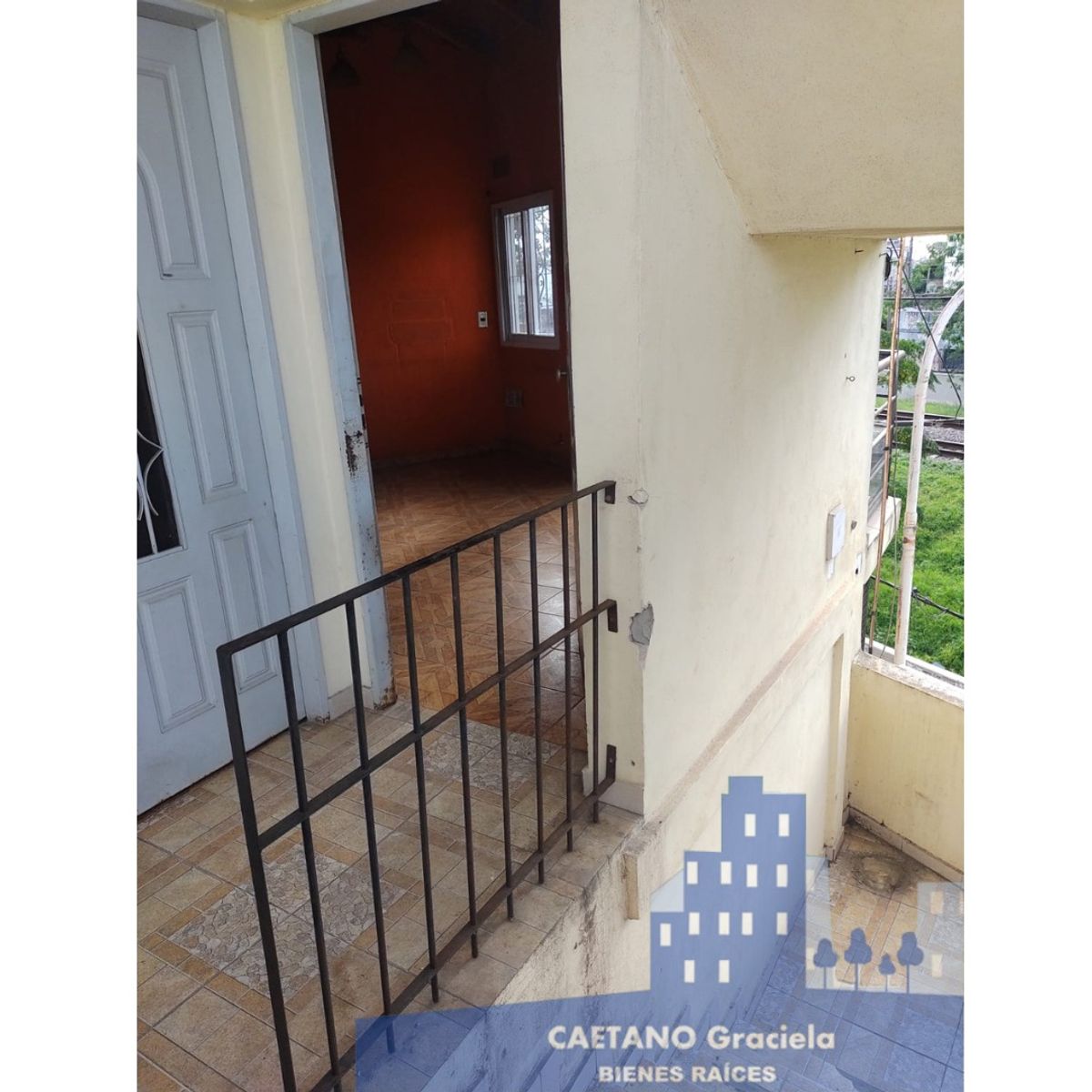 EXCELENTE DEPARTAMENTO DE 2 AMBIENTES CON COCHERA EN VILLA MADERO - 25