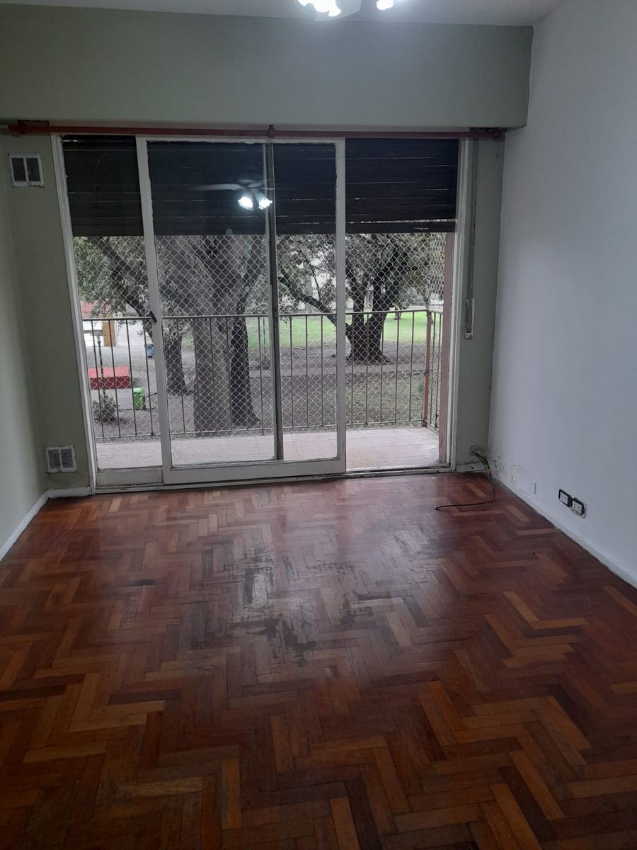 ALQUILO DPTO. 3 AMBIENTES EN BARRIO AUTOPISTA TAPIALES - 9