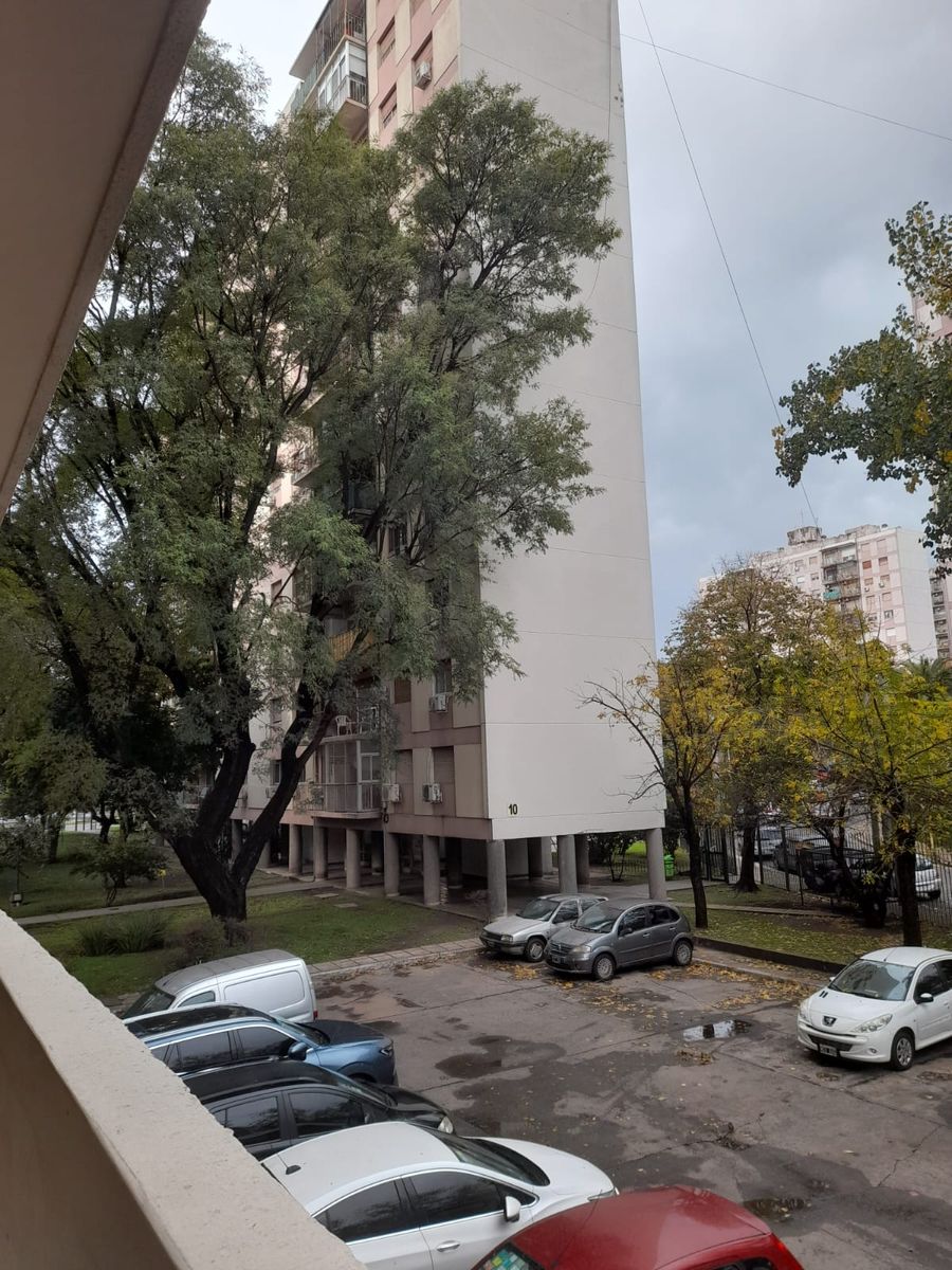 ALQUILO DPTO. 3 AMBIENTES EN BARRIO AUTOPISTA TAPIALES - 18