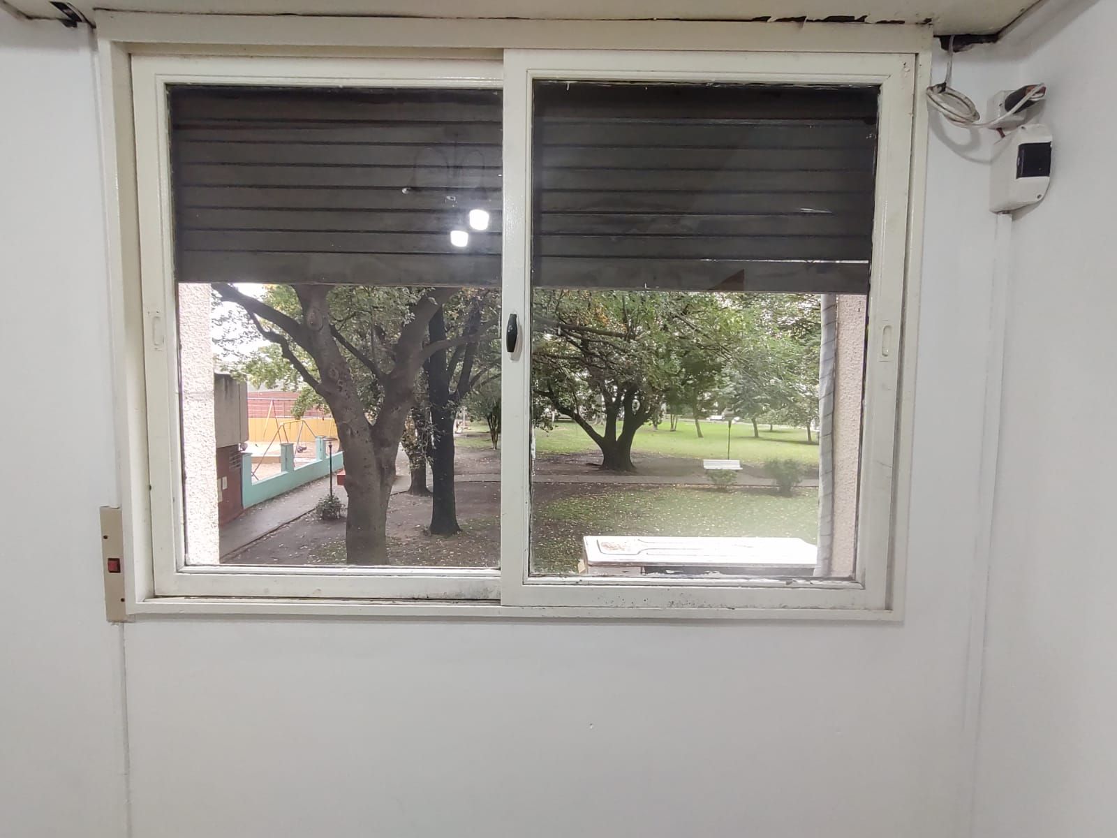 ALQUILO DPTO. 3 AMBIENTES EN BARRIO AUTOPISTA TAPIALES - 30