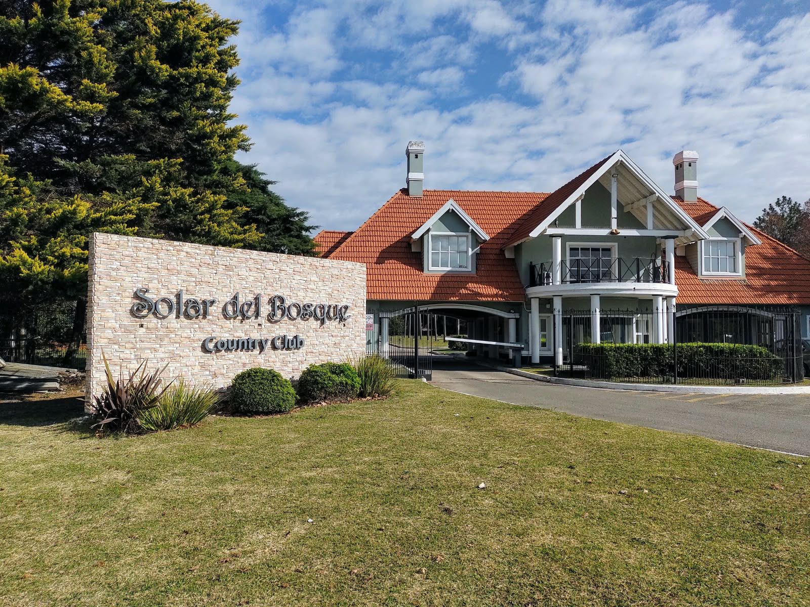 Alquiler anual, casa Country Club Solar del Bosque - 37