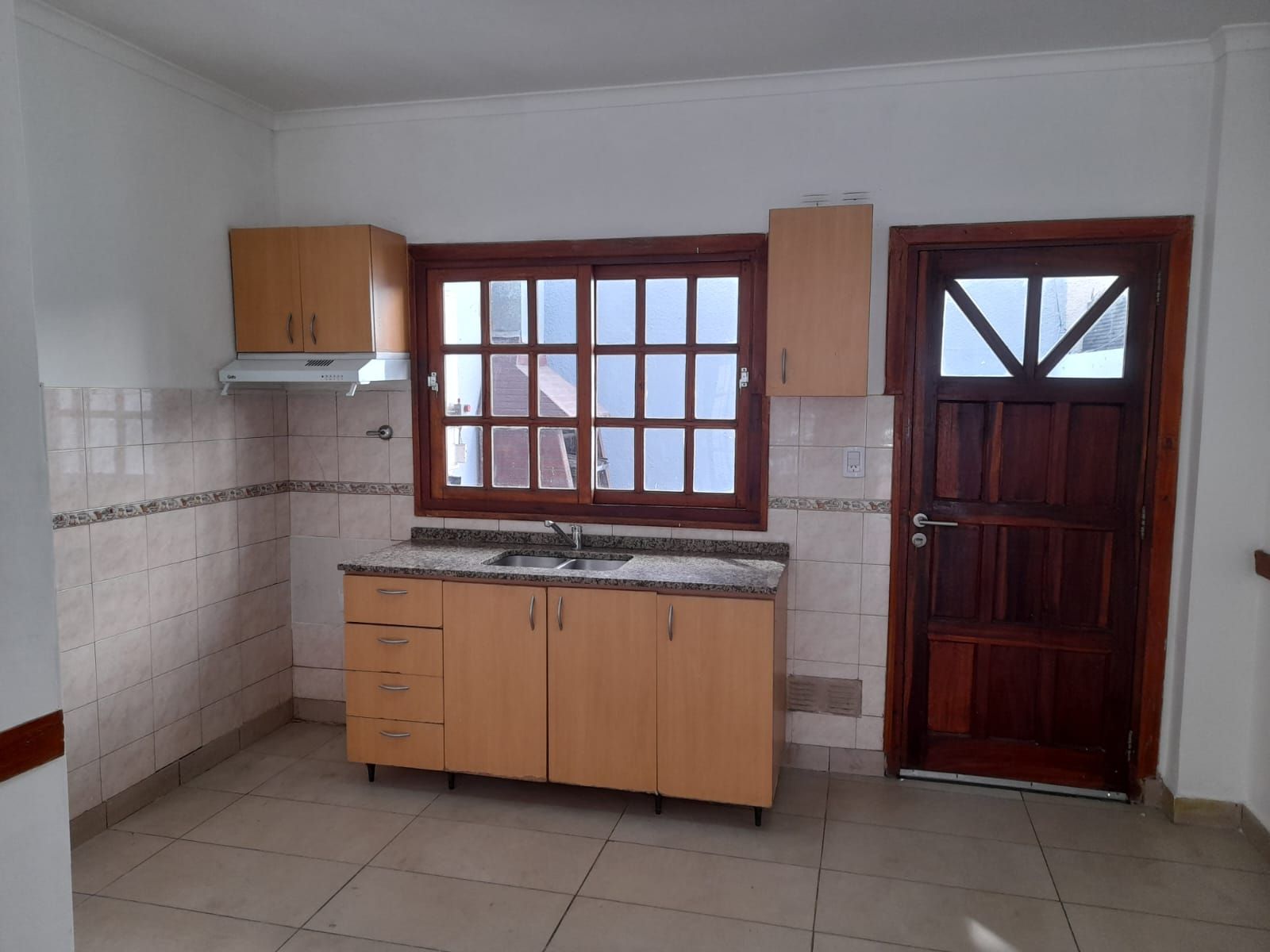 Alquilo duplex de 3 ambientes con cochera - 22