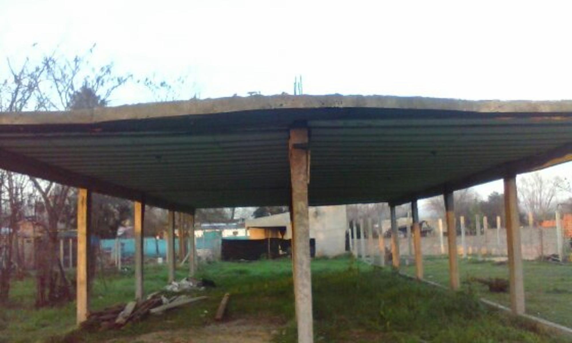 Vendo Mariano Acosta - Lote de 10 x 40 con loza a terminar - $ 550.000 — foto 2