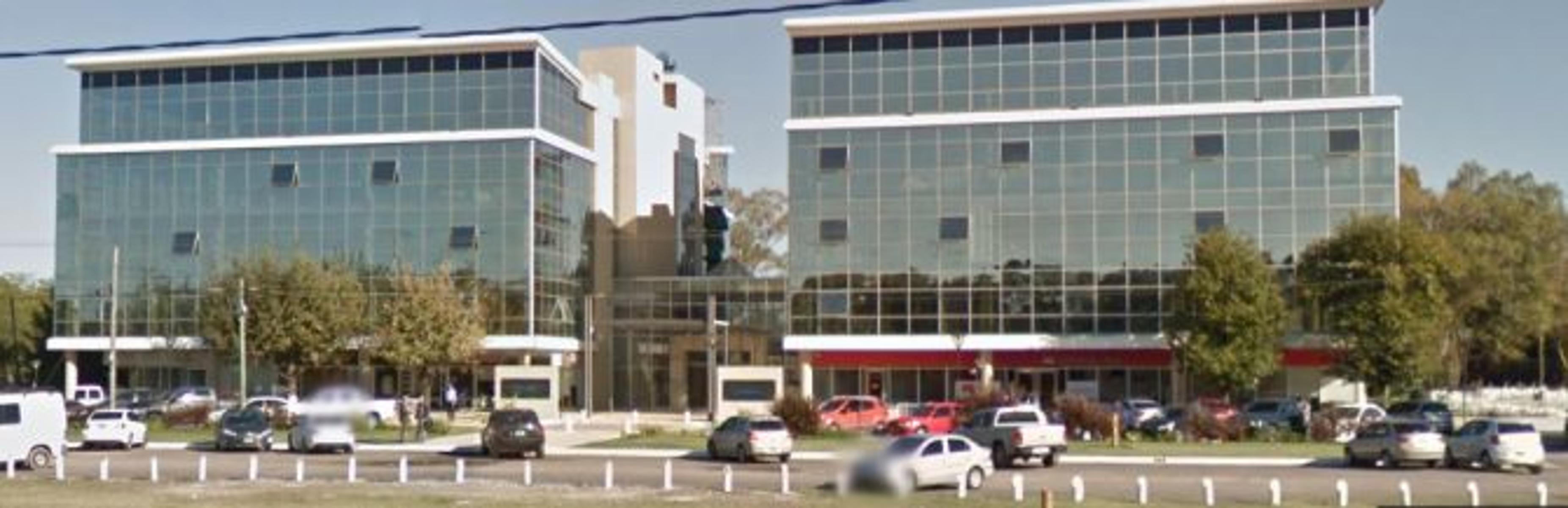 Excelente Oficina en alquiler - Amaneceres Office (Canning) - 3