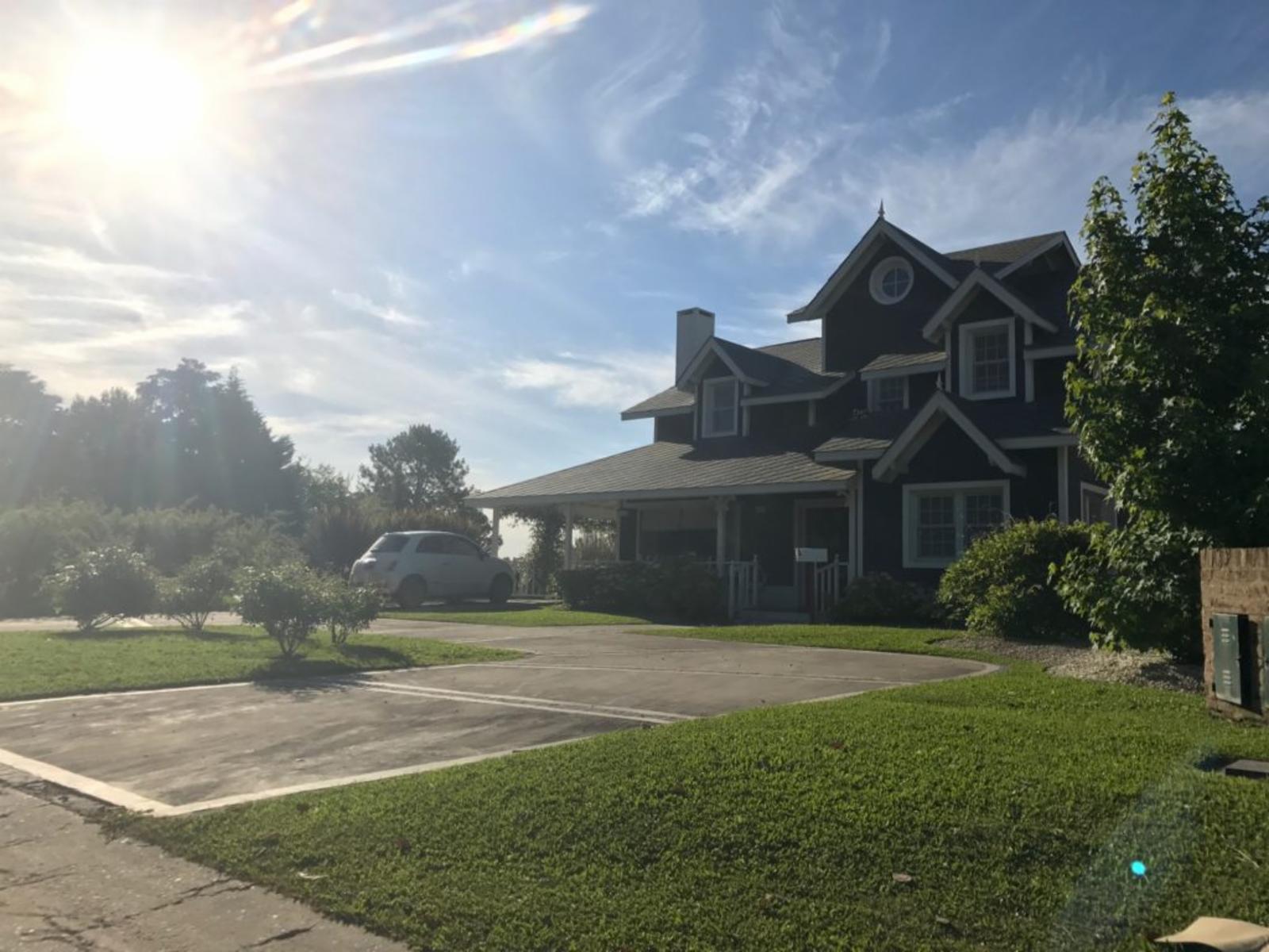 Hermosa casa estilo californiana ubicada en Saint Thomas Este — foto 6
