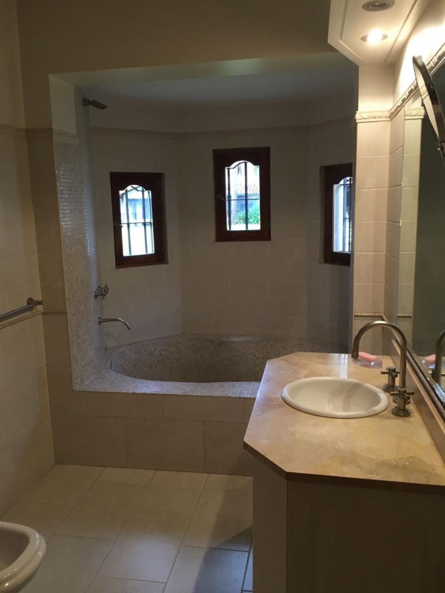 Importante Casa quinta en Monte Grande - APTA A CREDITO!! — foto 5