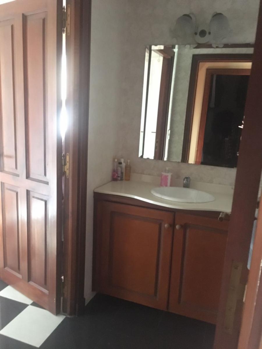 Importantisimo Chalet de calidad de 300m2 cub en zona residencial — foto 2