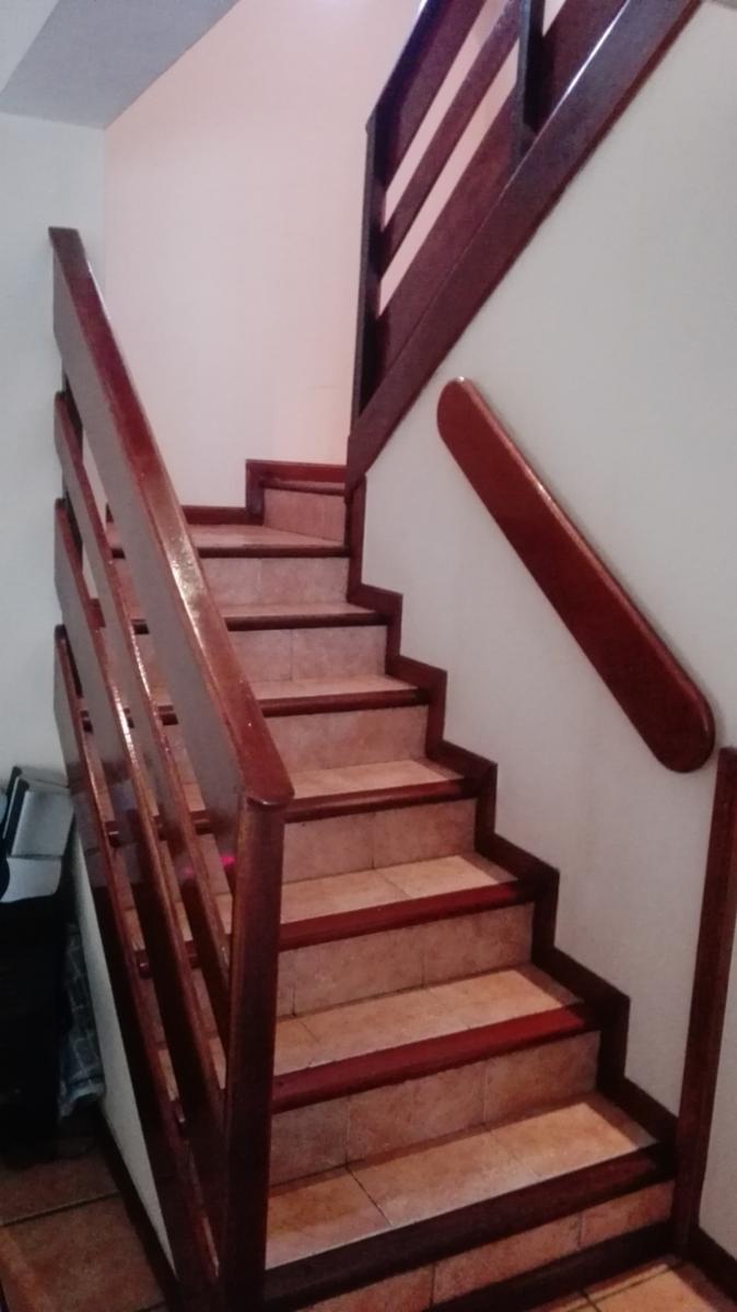 Excelente Chalet de dos plantas en Barrio Privado Echeverria del Lago — foto 3