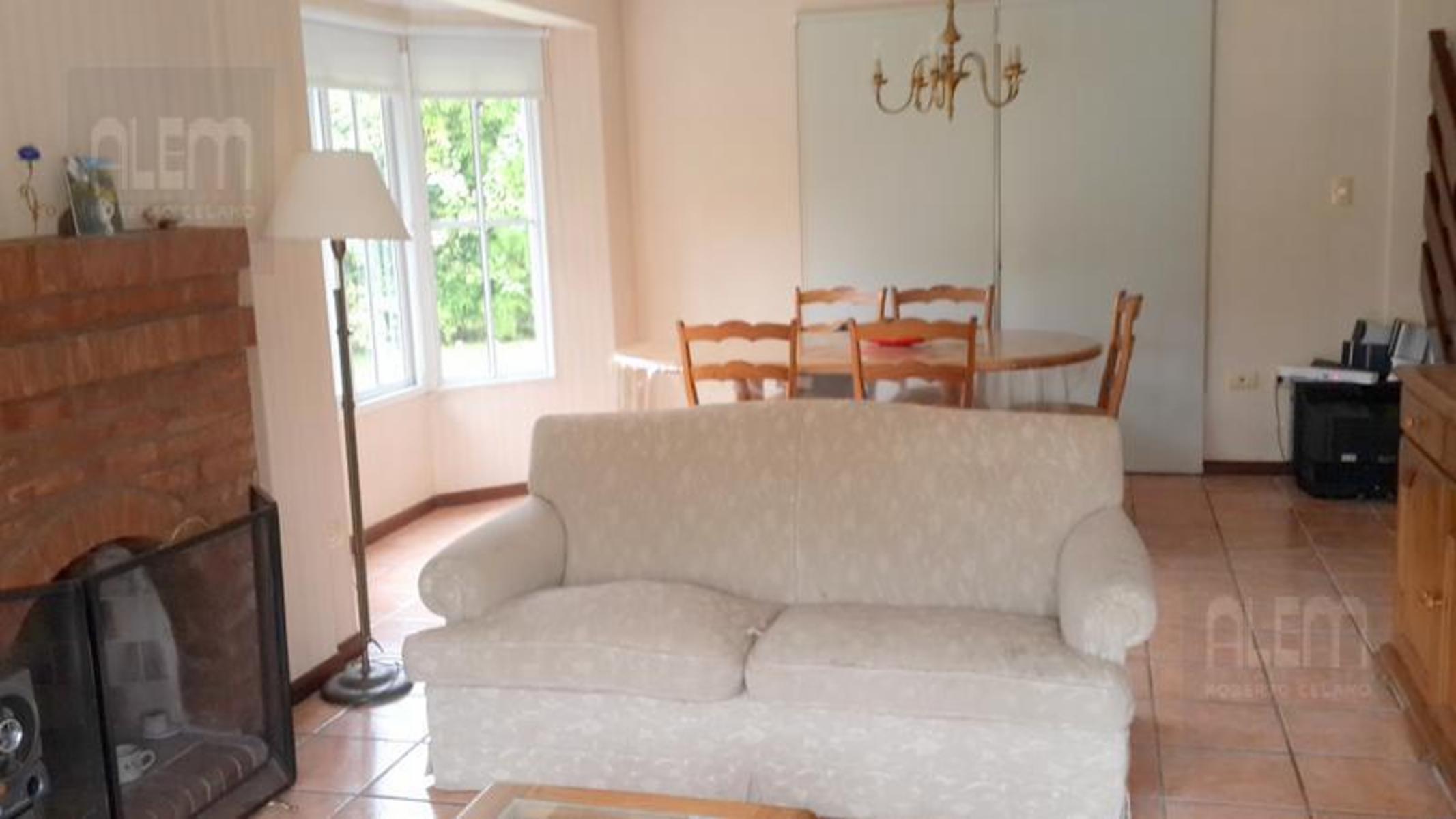 Excelente Chalet de dos plantas en Barrio Privado Echeverria del Lago — foto 9