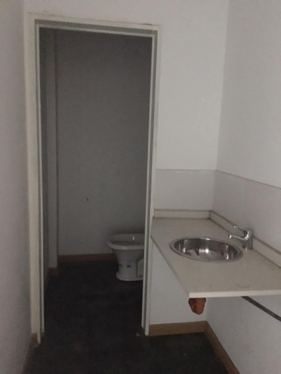 Local a estrenar en alquiler de 100m2 aprox. - 3