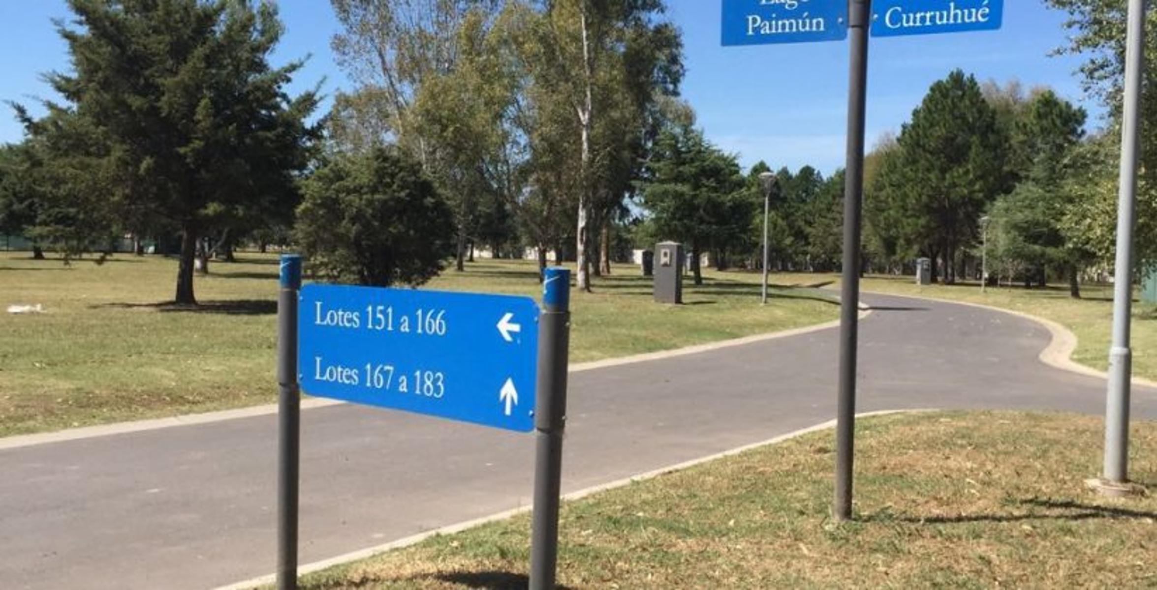 EXCELENTE LOTE EN BARRIO PRIVADO TERRALAGOS, CON FONDO A LA LAGUNA! — foto 2