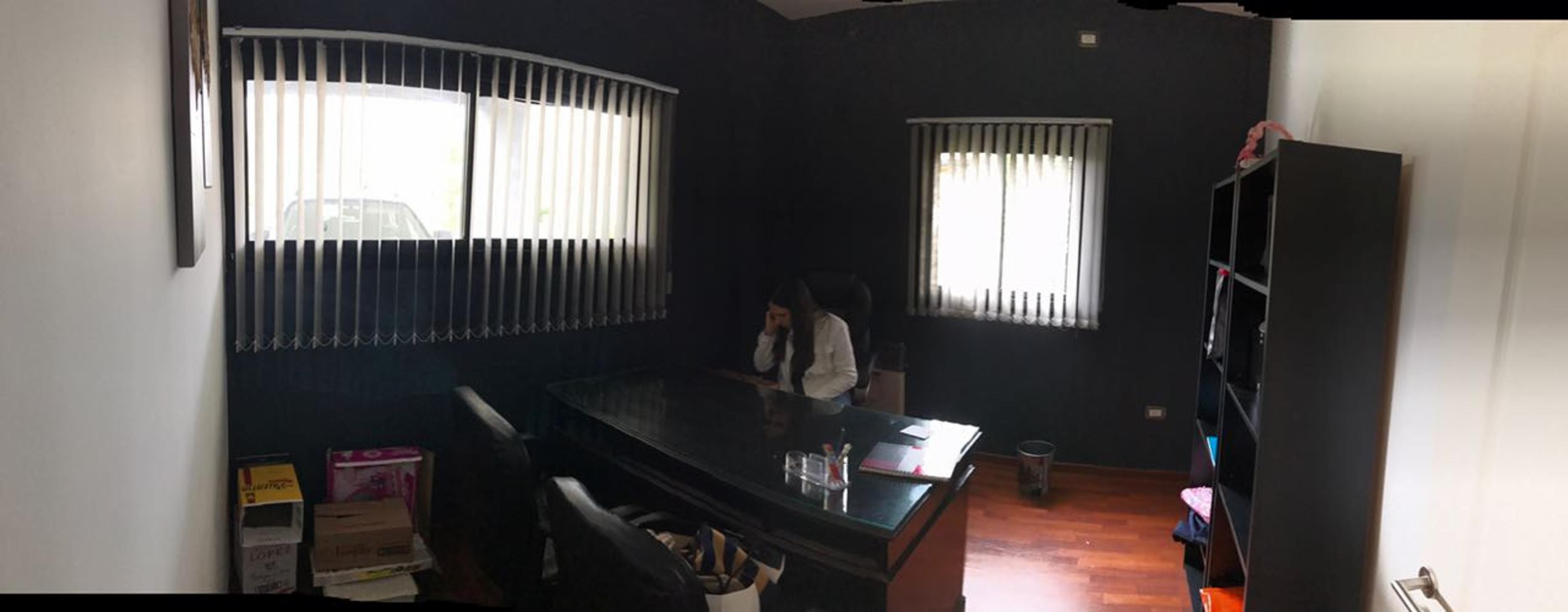 Importante propiedad en barrio privado El Lauquen - ALQUILER - 7