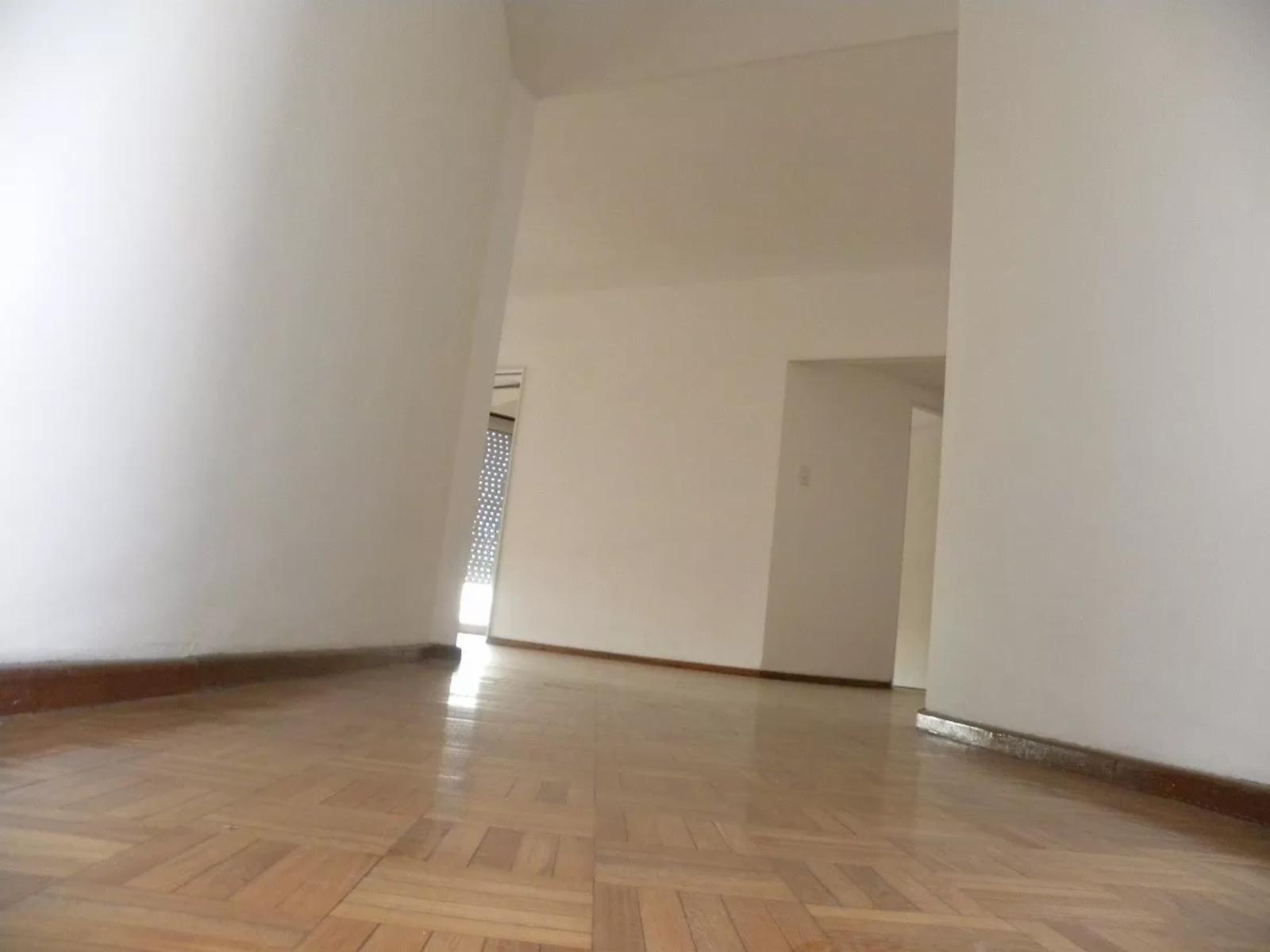 NUEVO PRECIO - Departamento en Venta en Villa Crespo 4 ambientes 2 baños 93 m2 – Corrientes 5100 — foto 2