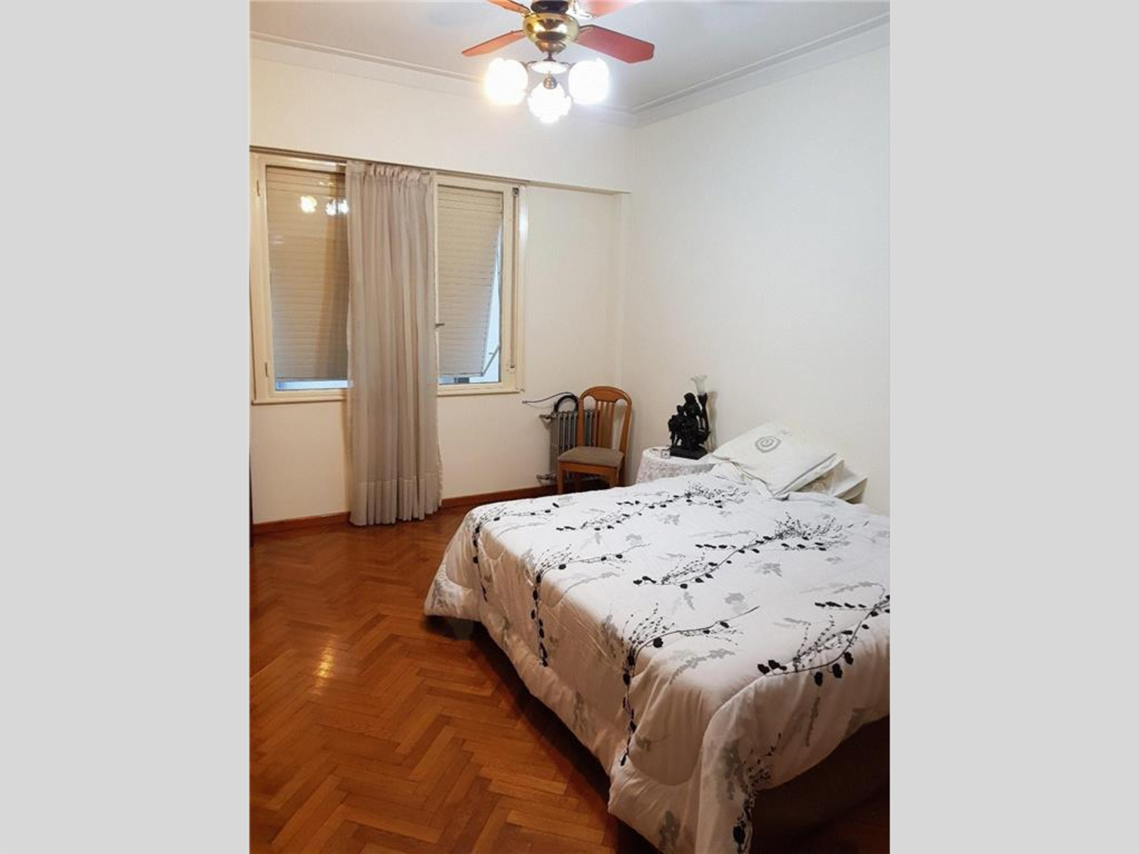 *NUEVO PRECIO* Piso en Venta en Balvanera 4 dormitorios 3 baños 180 m2, balcón al frente – Rivadavia 1800 — foto 5
