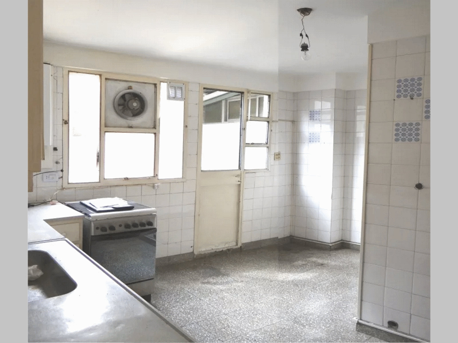 *NUEVO PRECIO* Departamento en Venta en Balvanera 4 ambientes 100 m2 más balcón y cochera con baulera - Hipolito Yrigoyen 3200 — foto 9