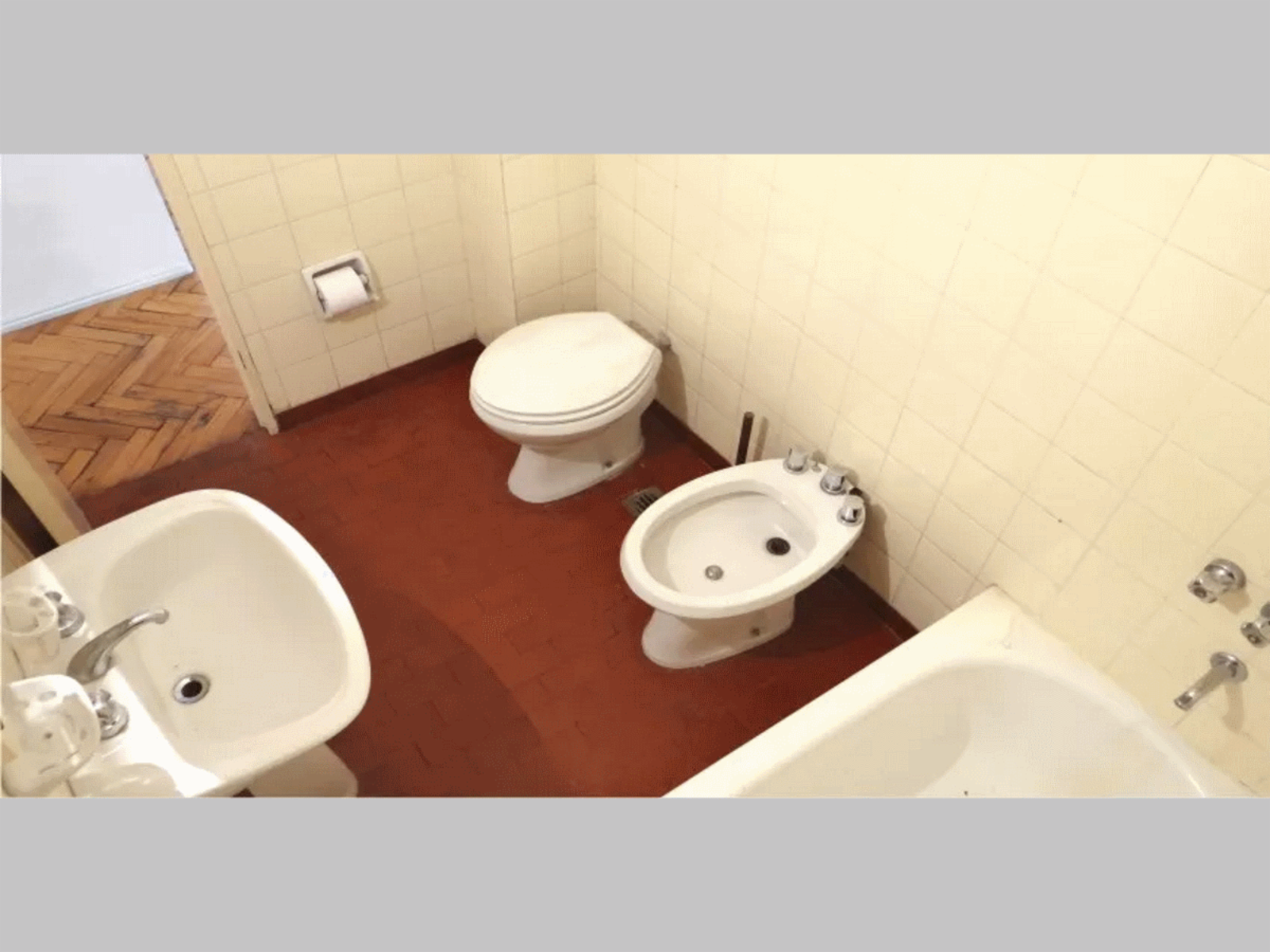 *NUEVO PRECIO* Departamento en Venta en Balvanera 4 ambientes 100 m2 más balcón y cochera con baulera - Hipolito Yrigoyen 3200 — foto 15