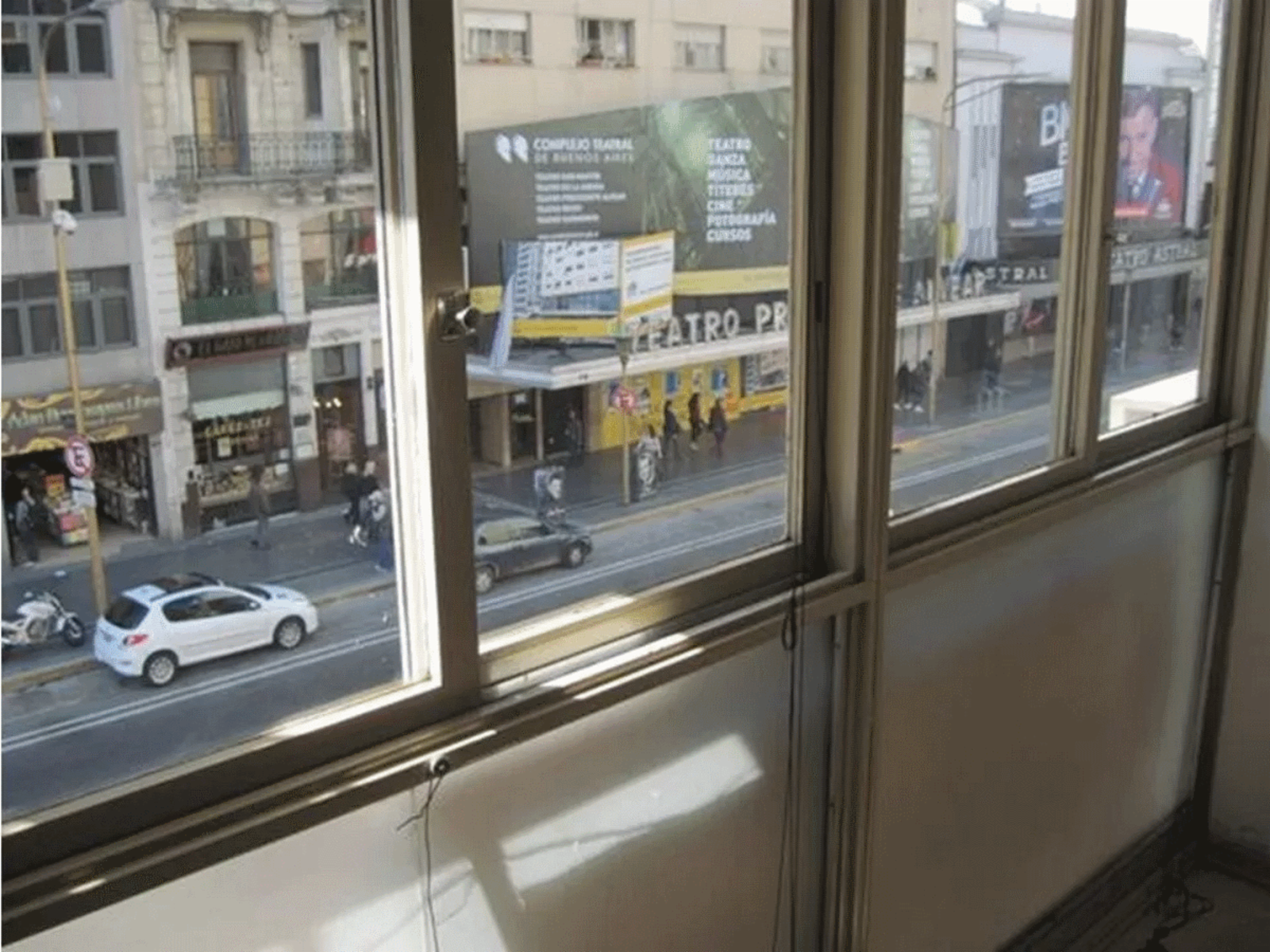 Oficina en Venta en Tribunales (San Nicolás) 1 ambiente divisible 28 m2 – Av Corrientes 1600 — foto 4