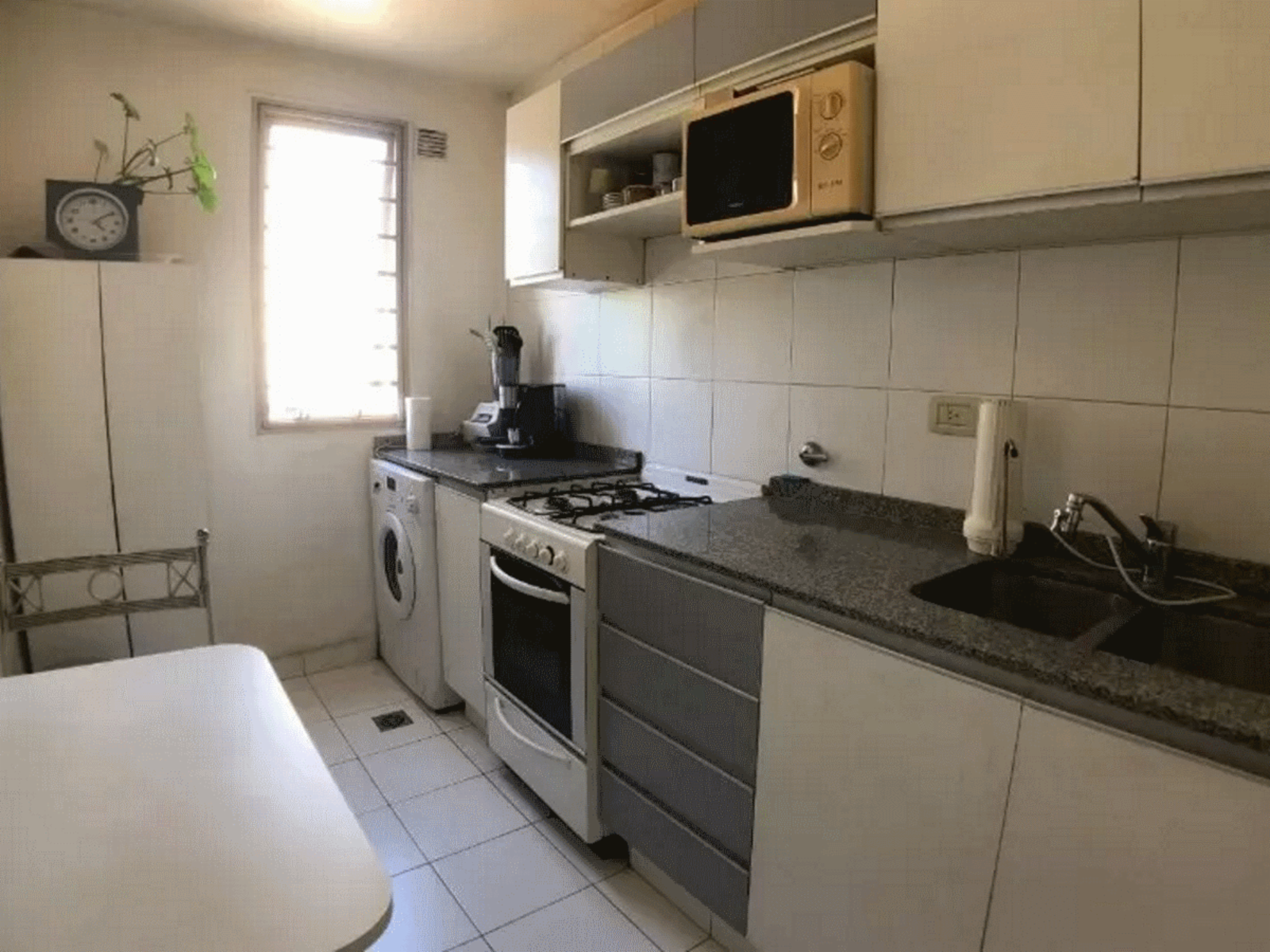 NUEVO PRECIO - Departamento en Venta en Caballito 3 ambientes 2 baños 72 m2 + balcón, con cochera – Luis Viale 1800 - 9