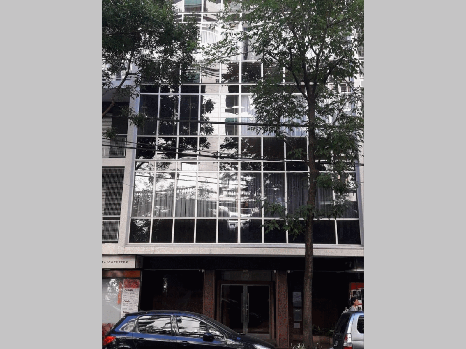 NUEVO PRECIO - A REFACCIONAR - Departamento en Venta en Recoleta 3 ambientes + escritorio, baño, toilette 72 m2 + 2 patios - Billinghurst 1700 — foto 2