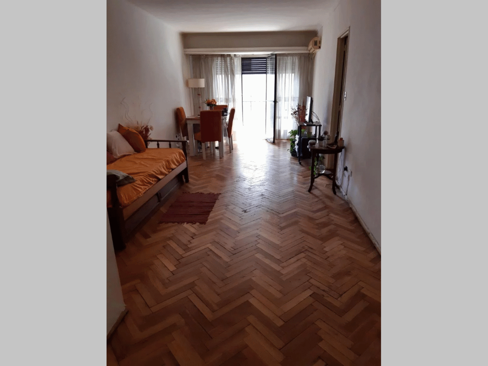NUEVO PRECIO - Departamento (semipiso) en Venta en Balvanera (Facultades) 4 ambientes más dependencia 84 m2 + balcón, al frente – Pte José E Uriburu 500 — foto 2