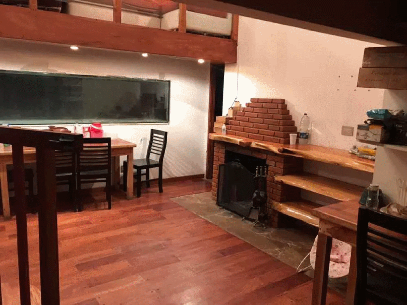 LUJOSO PH en Venta en Caballito 5 ambientes, 3 dormitorios, 2 baños, terraza, parrilla, hogar a leña 140 m2 - Rosario 800 — foto 2