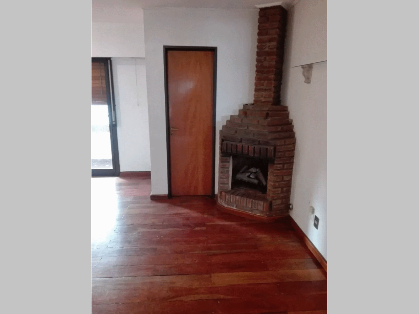 2 PH en block en Venta en Almagro total 5 ambientes, 4 dormitorios, 5 baños, 210 m2 + patio, terraza, 2 cocheras - Quito 3900 — foto 4