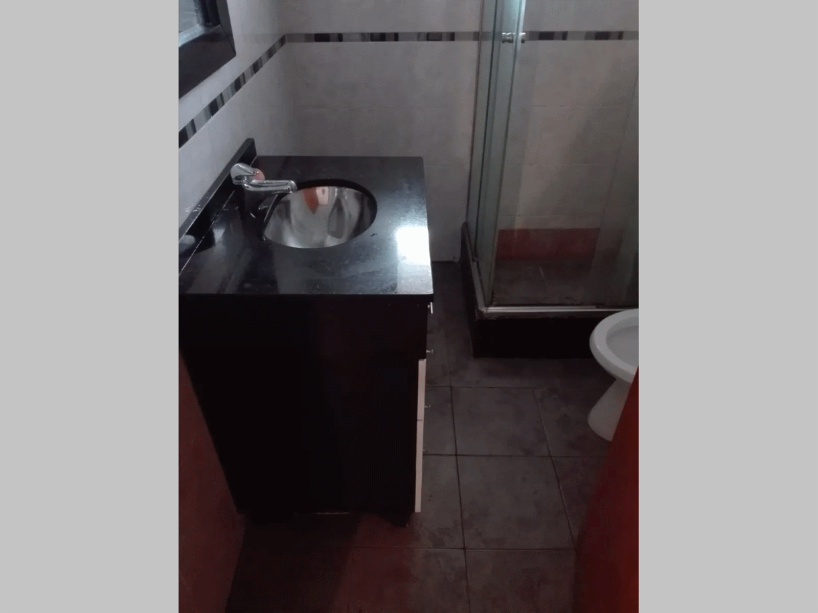 2 PH en block en Venta en Almagro total 5 ambientes, 4 dormitorios, 5 baños, 210 m2 + patio, terraza, 2 cocheras - Quito 3900 — foto 8