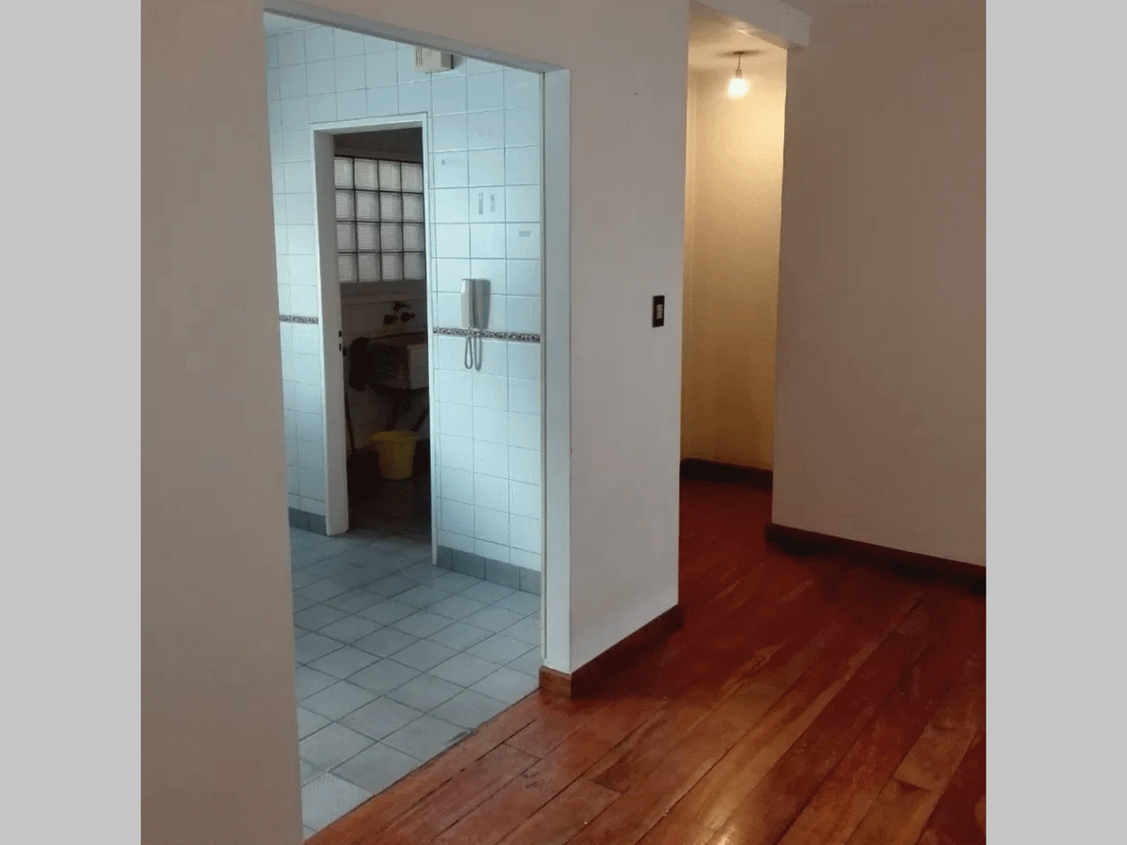 2 PH en block en Venta en Almagro total 5 ambientes, 4 dormitorios, 5 baños, 210 m2 + patio, terraza, 2 cocheras - Quito 3900 — foto 6