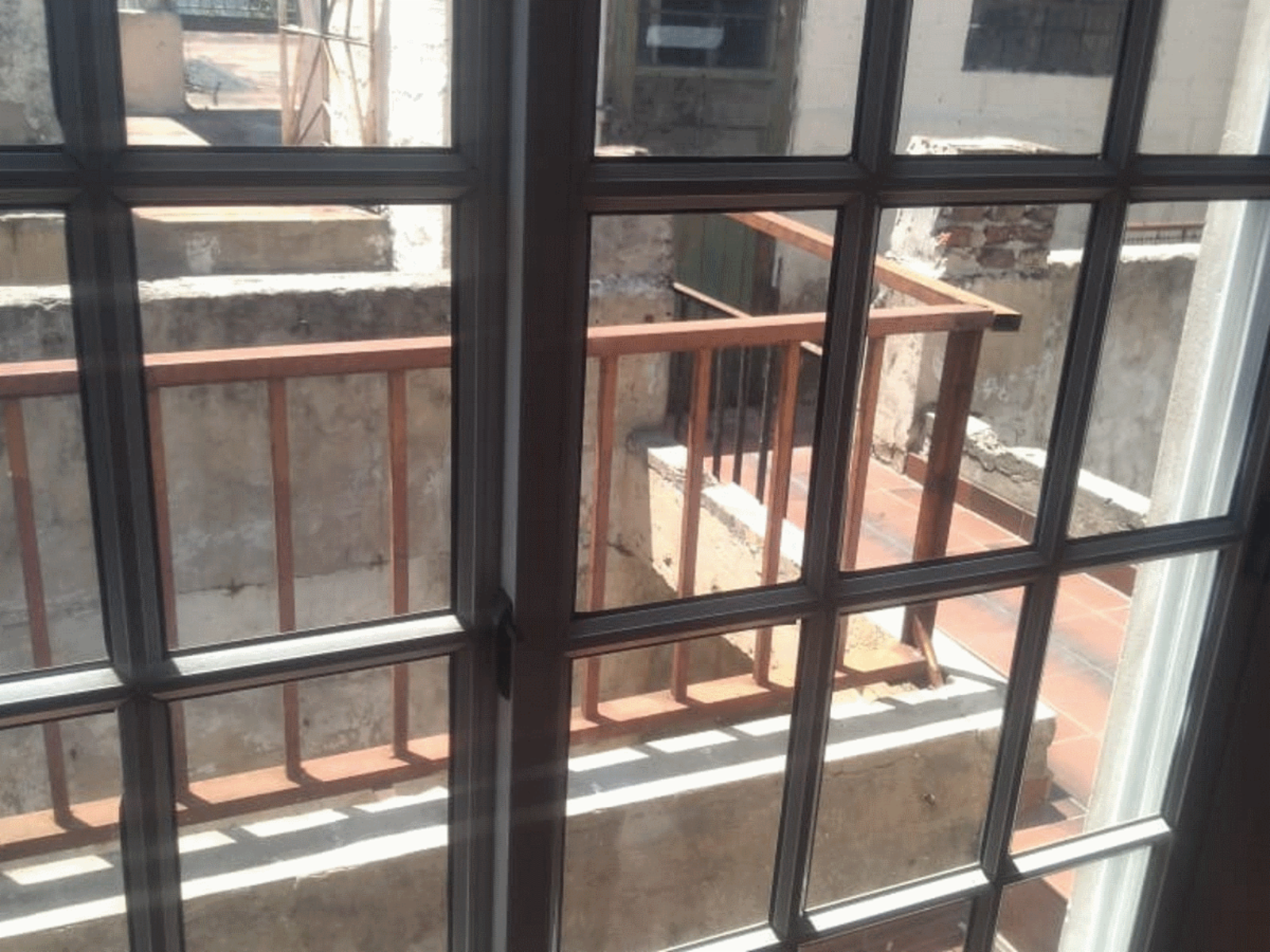 OPORTUNIDAD - Casa multifamiliar en Venta en Villa Lugano 6 ambientes 137 m2 + cochera, patio, terraza con parrilla - Ricardo Güiraldes 3000 casi esq Zuviría — foto 9