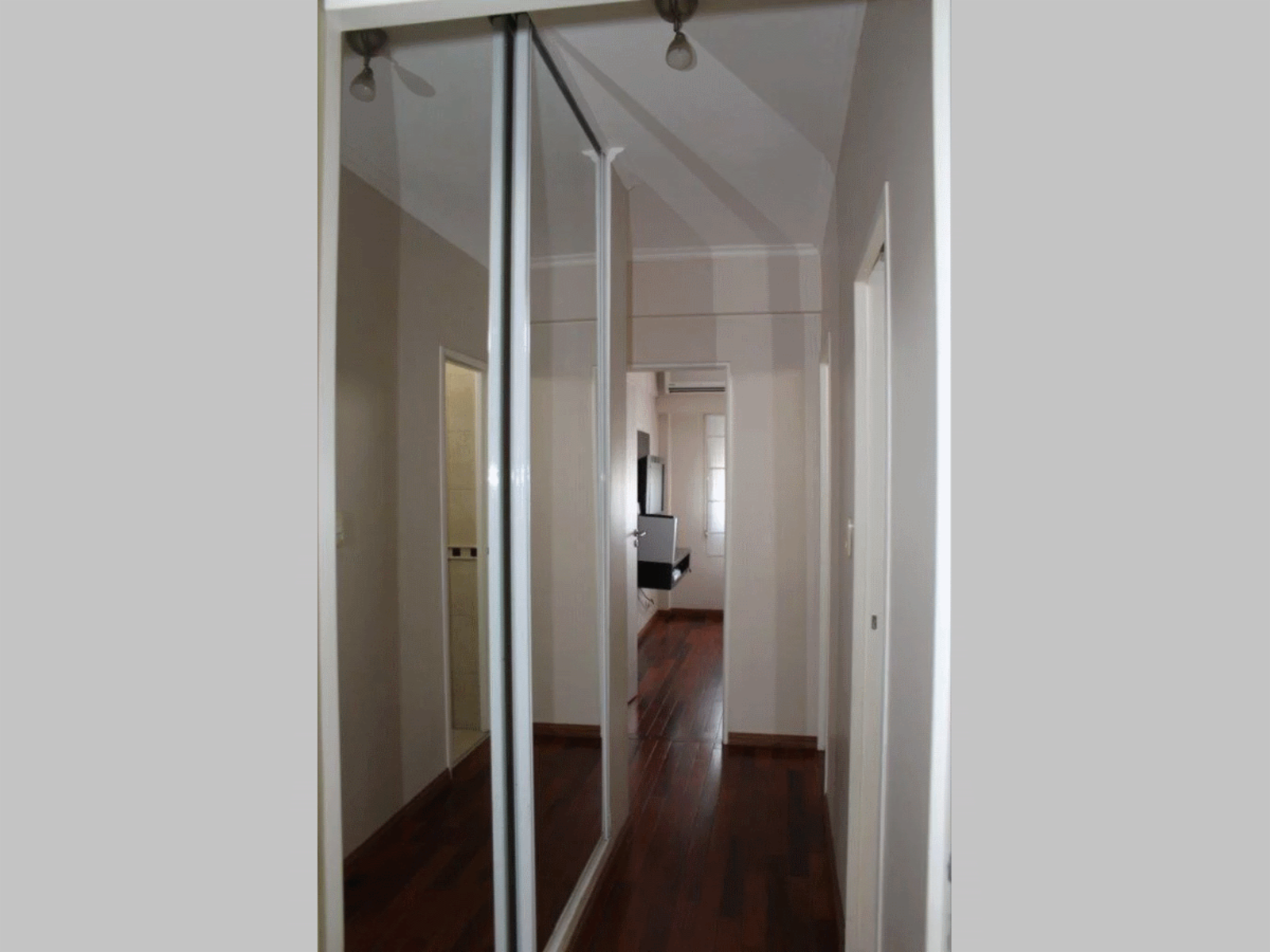 Departamento en Venta en Barrio Norte (Recoleta) 4 ambientes 3 baños 88 m2 piso alto, con cochera – Av Santa Fe 3000 — foto 10