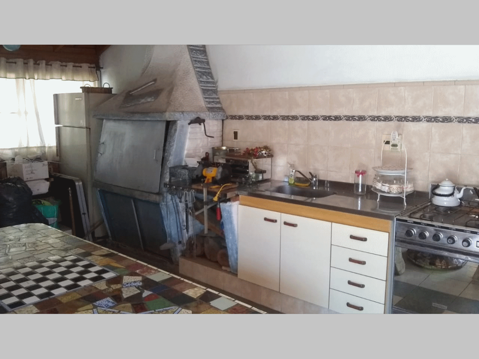 Casa en Venta en Versalles 3 ambientes 131 m2, 2 baños + terraza con quincho con parrilla, más garage y espacio guardacoches – Ruiz de los Llanos 1300 - 10
