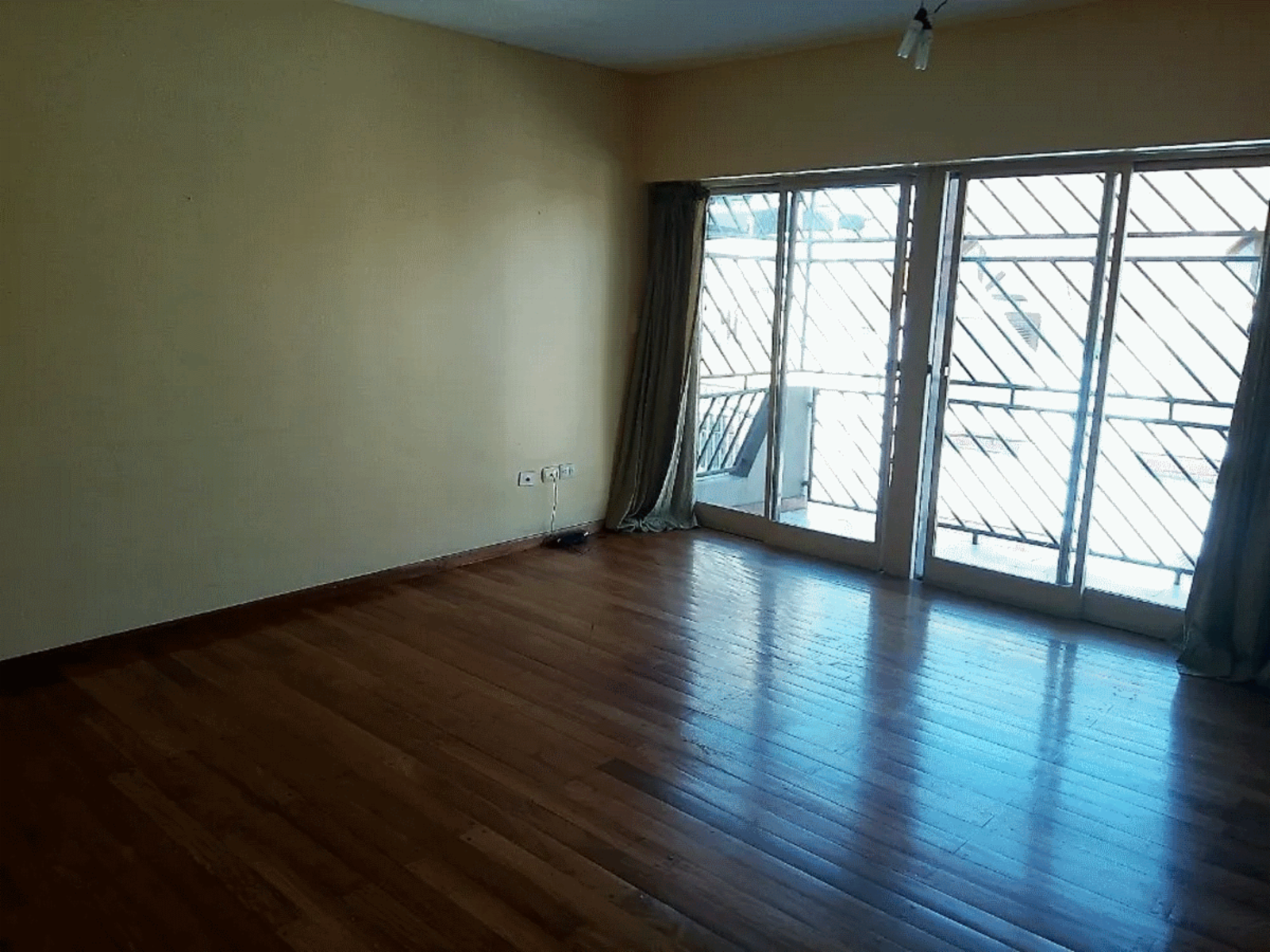 NUEVO PRECIO - PH en Venta en Caballito 3 ambientes al frente c balcón, cochera para 2 autos, 2° por escalera, 95 m2 + balcón - Ortega 900 (alt Rojas 550) — foto 9