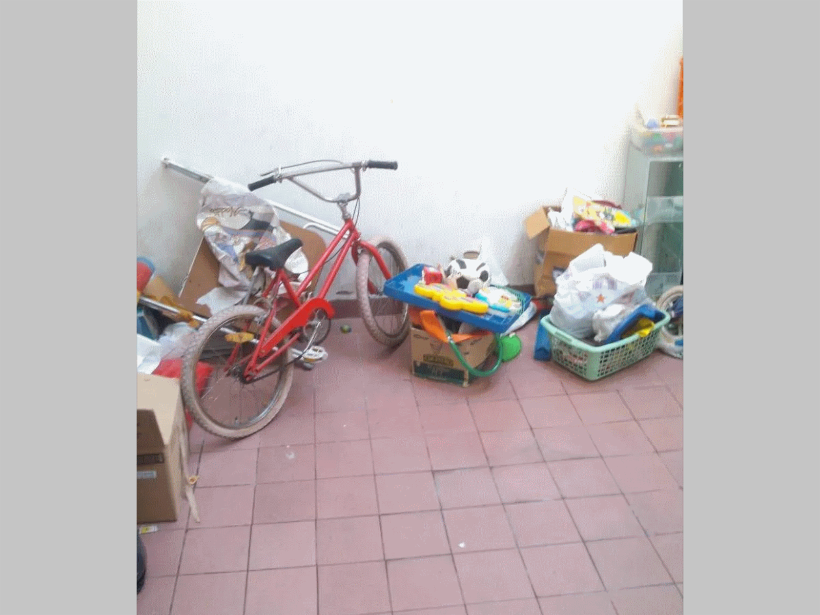OPORTUNIDAD - PH en PB en Venta en Flores 4 ambientes 2 baños 130 m2 + patio, balcón y terraza con quincho, al frente - Portela 1700 — foto 4