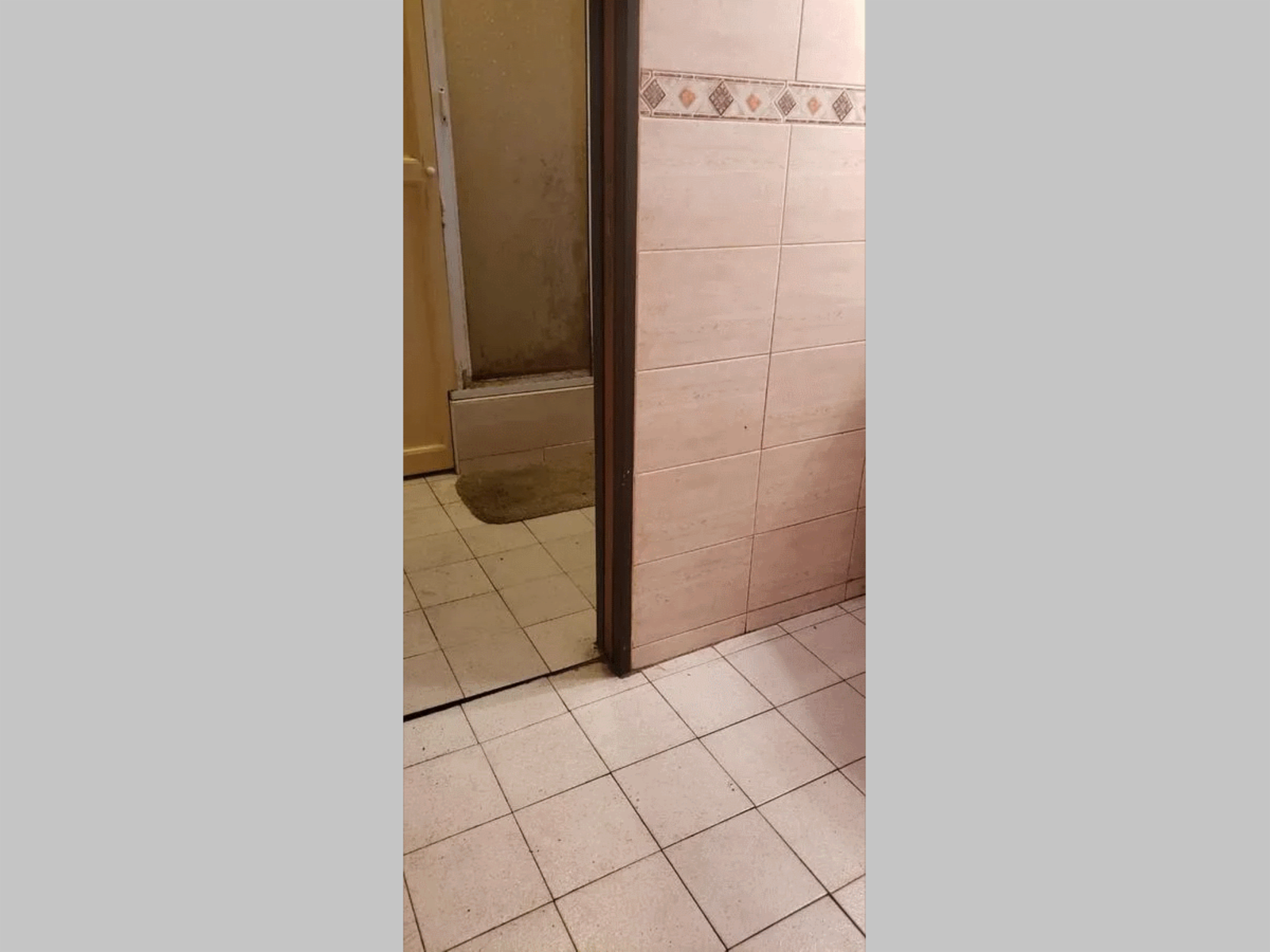 OPORTUNIDAD - PH en PB en Venta en Flores 4 ambientes 2 baños 130 m2 + patio, balcón y terraza con quincho, al frente - Portela 1700 — foto 11