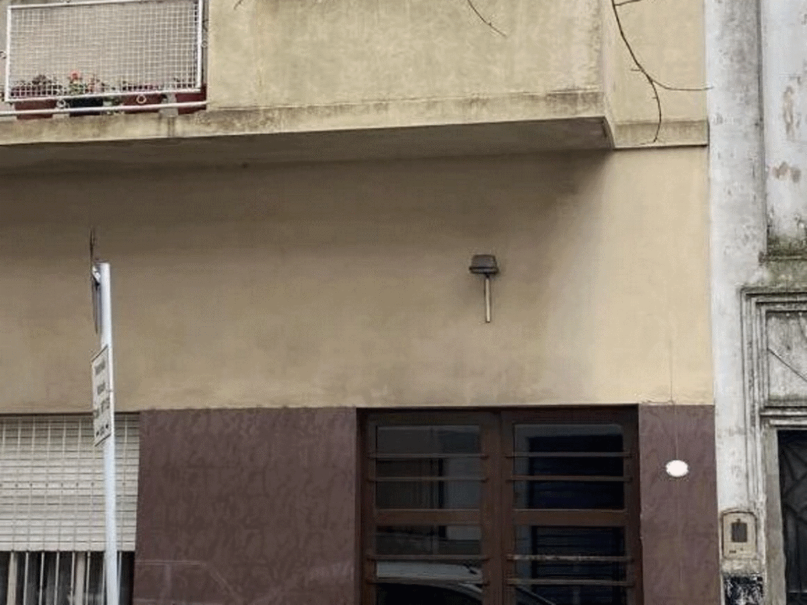 Departamento (piso) en Venta en San Cristóbal 5 ambientes 3 dormitorios 2 baños 100 m2, balcón al frente - Cochabamba 1600 - 2