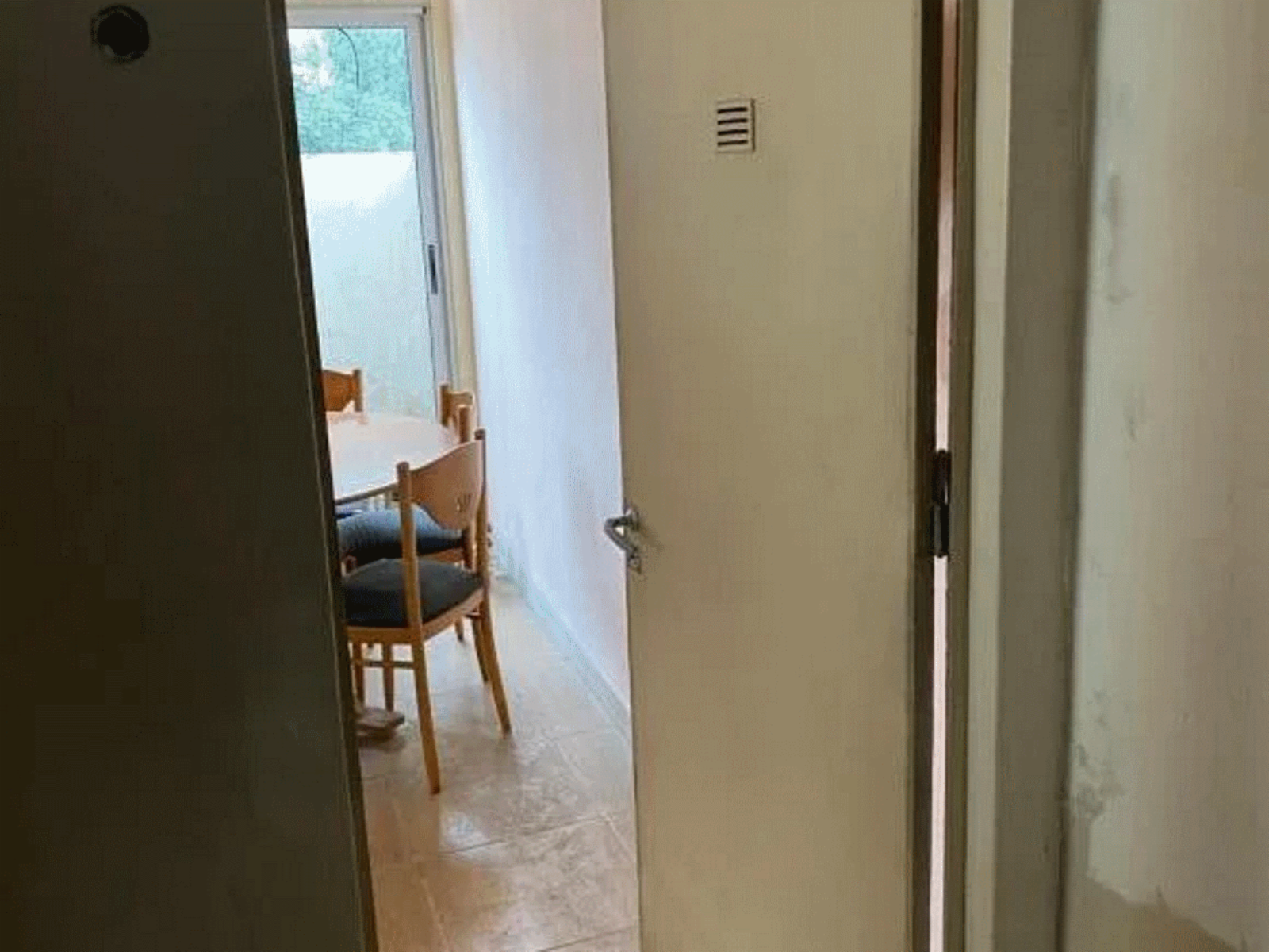 Departamento (piso) en Venta en San Cristóbal 5 ambientes 3 dormitorios 2 baños 100 m2, balcón al frente - Cochabamba 1600 - 6