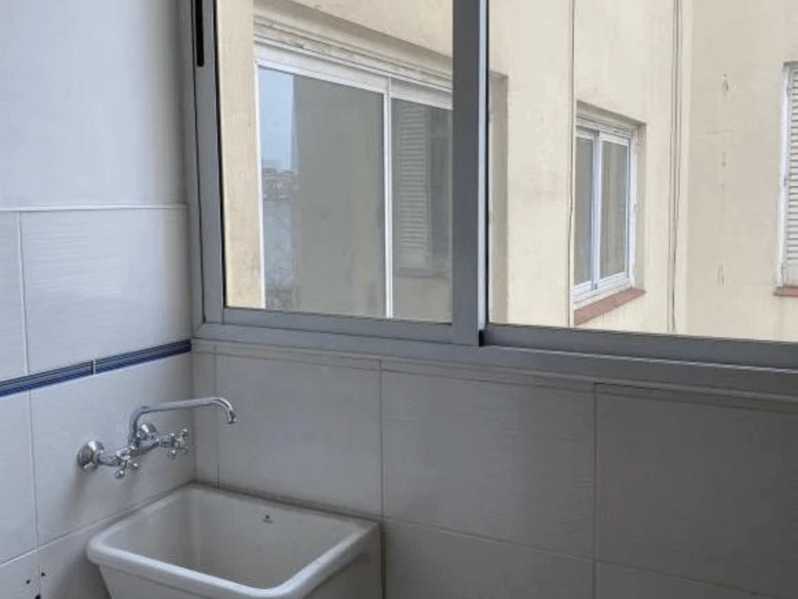 Departamento (piso) en Venta en San Cristóbal 5 ambientes 3 dormitorios 2 baños 100 m2, balcón al frente - Cochabamba 1600 - 10